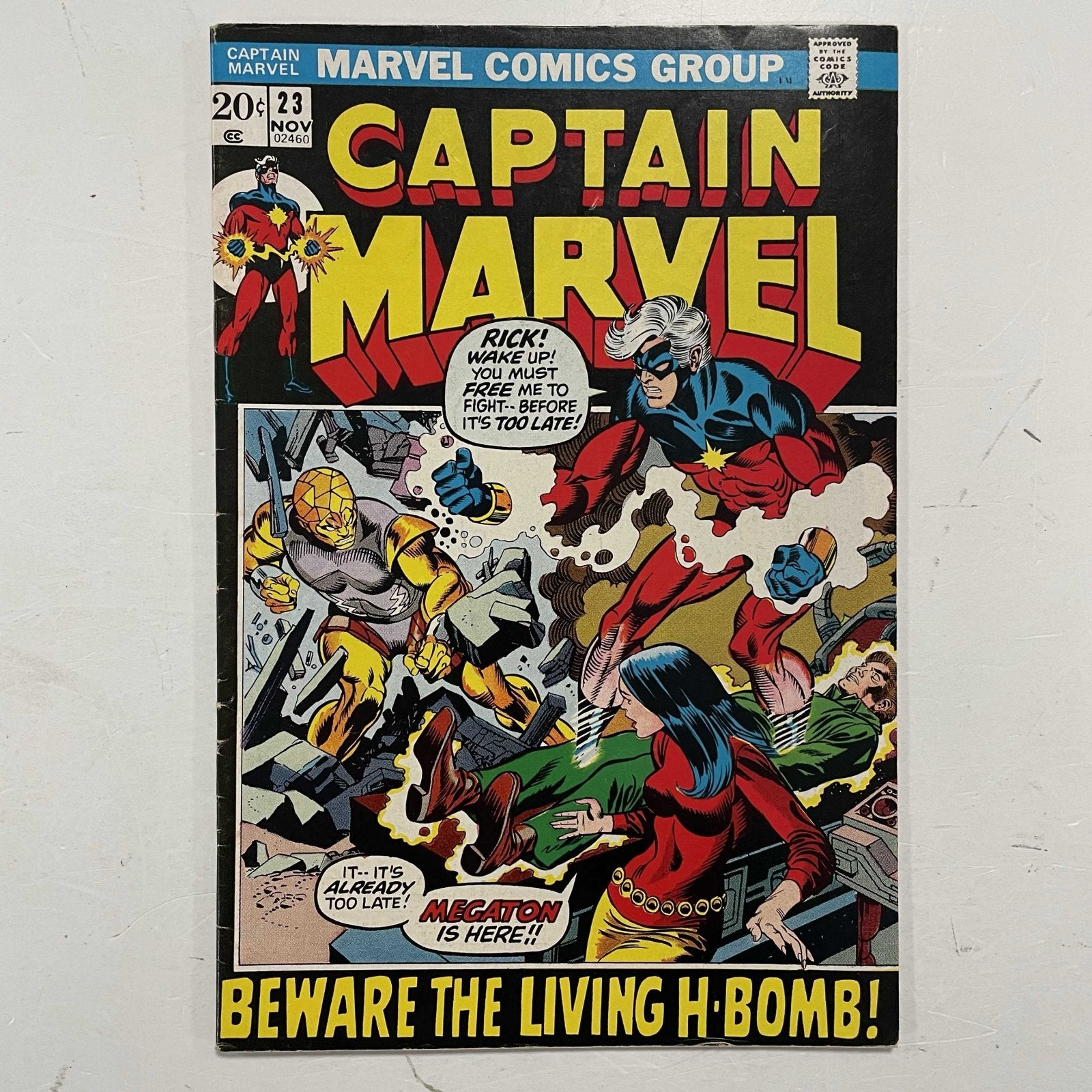 Captain Marvel #23 (1972) - Direct Edition VF0