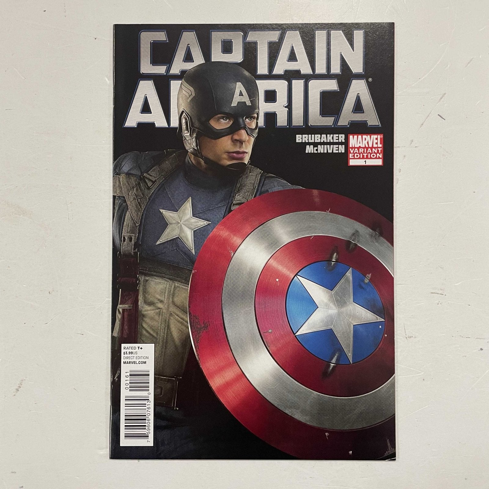 Captain America #1 (2011) - Variant Edition NM- 1st app Captain America & Bucky0