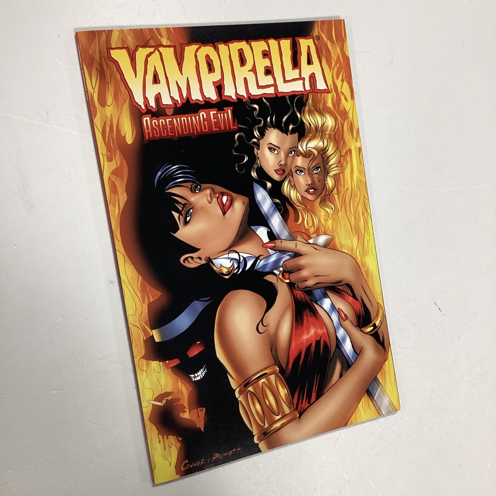 Vampirella: Ascending Evil 1998 TPB Harris Comics3