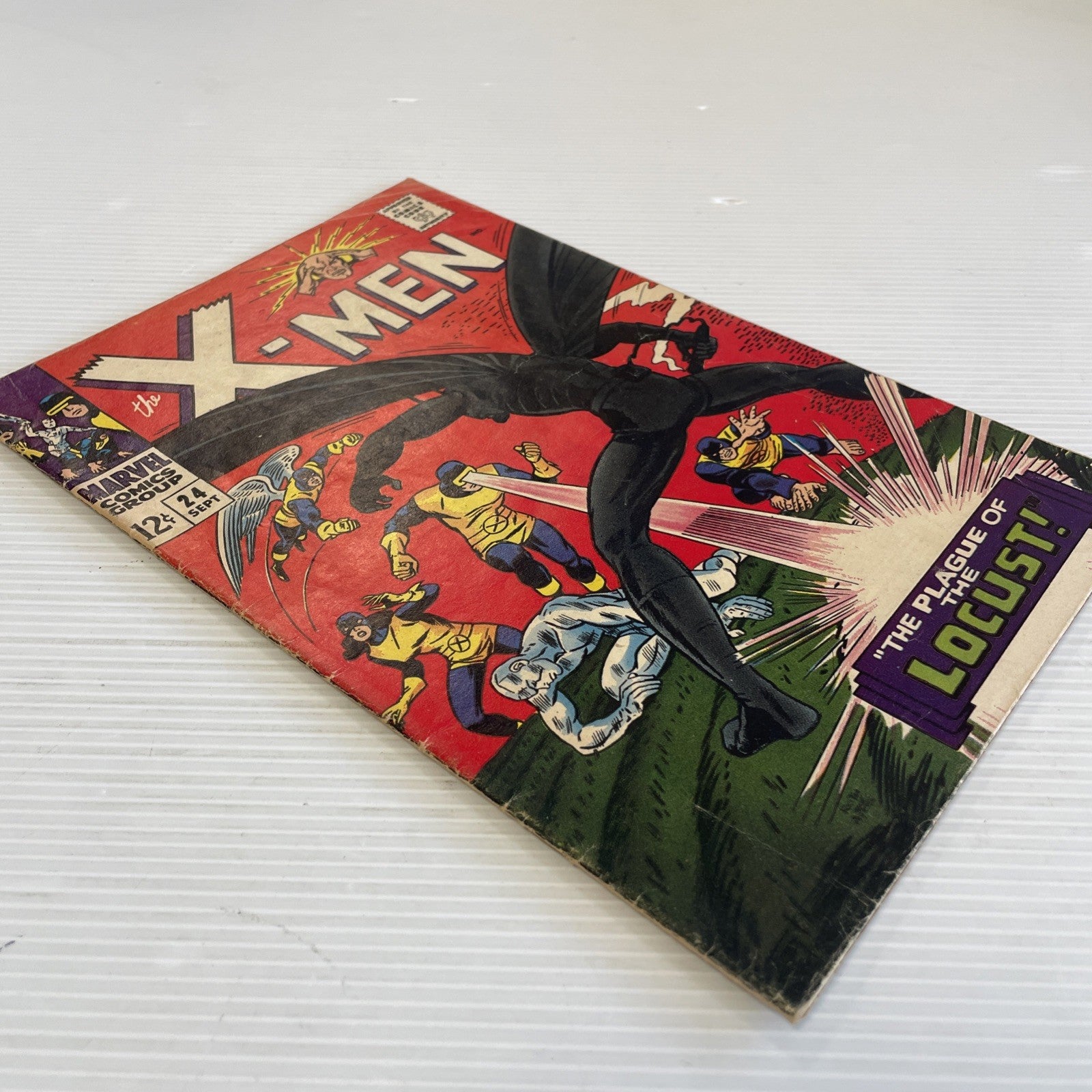 X-Men #24 1966 VG- 1st Appearance of Locust3