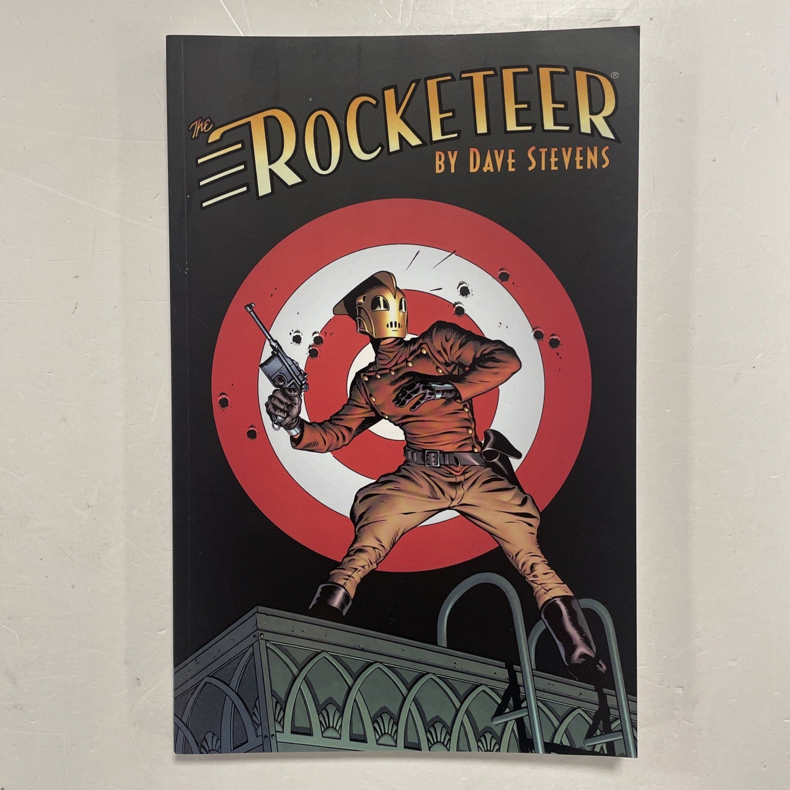 Rocketeer by Dave Stevens 2016 Complete Adventures IDW 1st Printing0