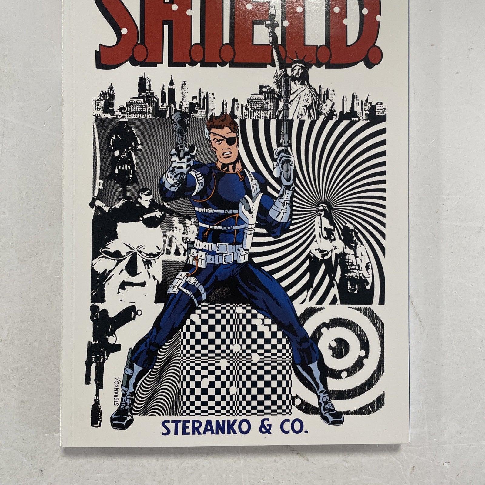 Marvel Comics Graphic Novel Nick Fury Agent of Shield Strange Tales 150-168 20012