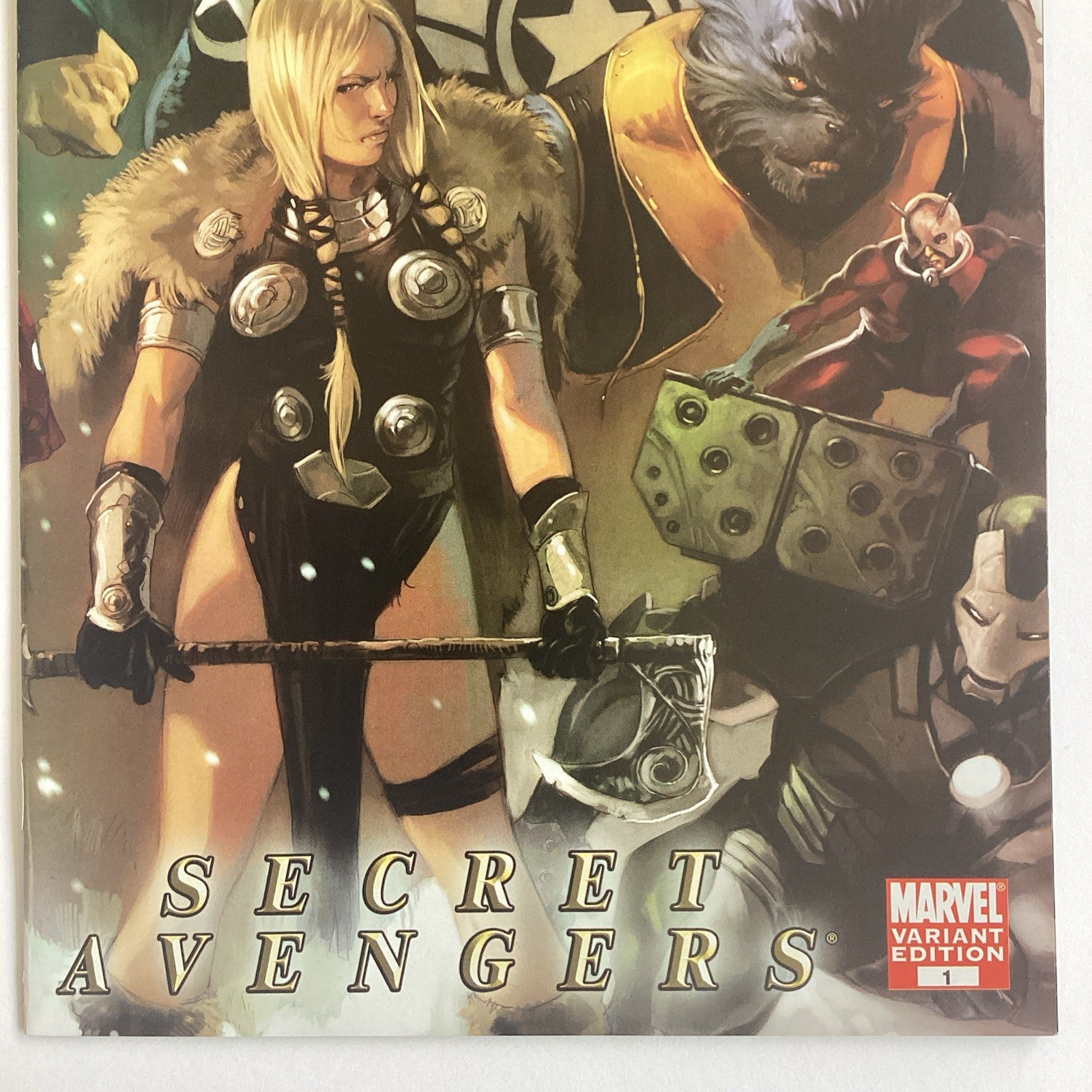 Secret Avengers #1 2010 NM Marko Djurdjevic Connecting Variant2
