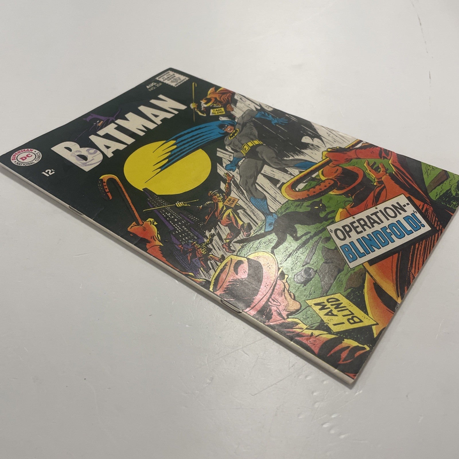 Batman #204 1968 VF- Pence Stamp3
