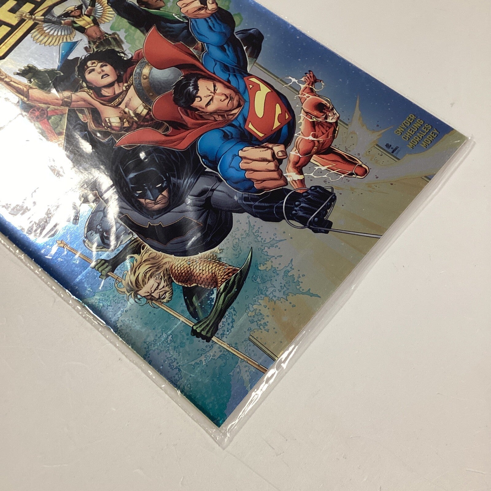 Justice League #1 2018 Artgerm Convention Gold Foil Variant in Sealed bag (1)3