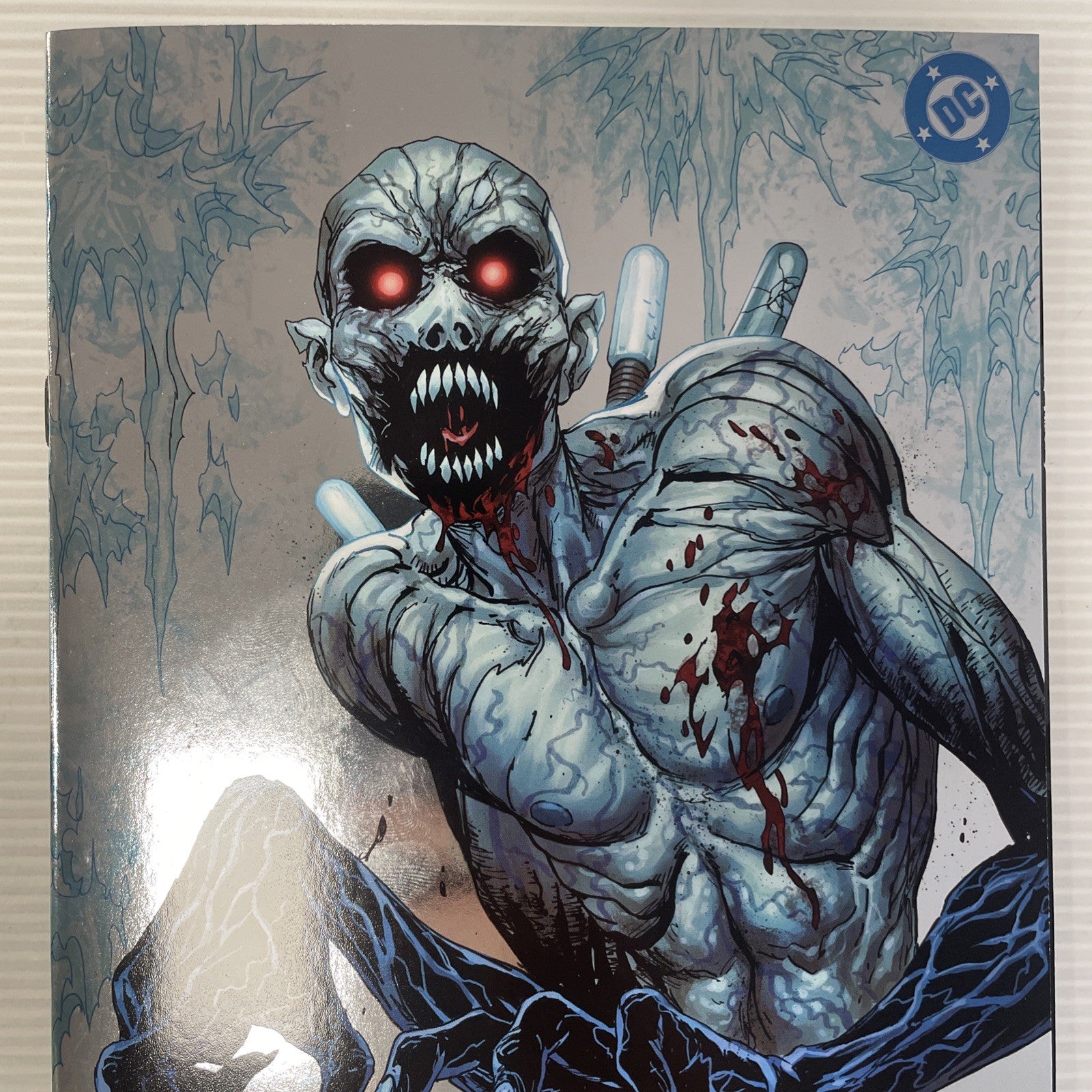 Absolute Batman #20 2026 NM Tyler Kirkham Battle Damage Silver Foil Variant1