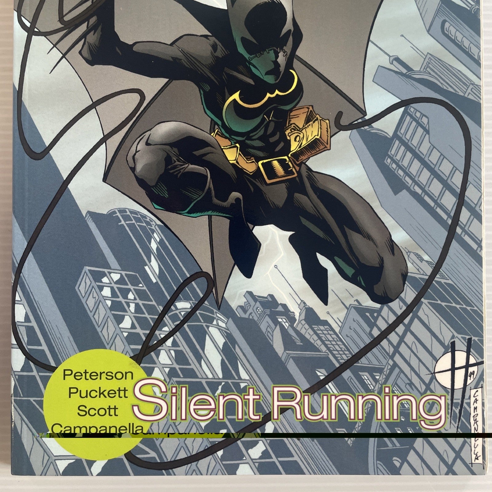 Batgirl Silent Running TPB Trade Paperback Graphic Novel2