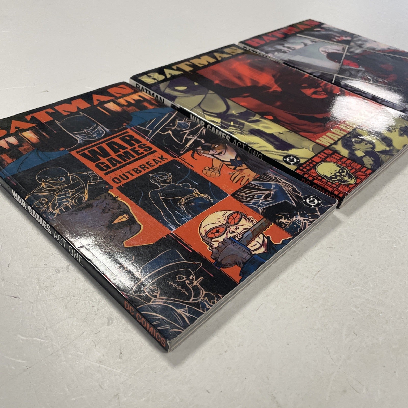 Batman War Games Act 1-3 Paperback 2005 TPB Trade Paperback Graphic Novel4