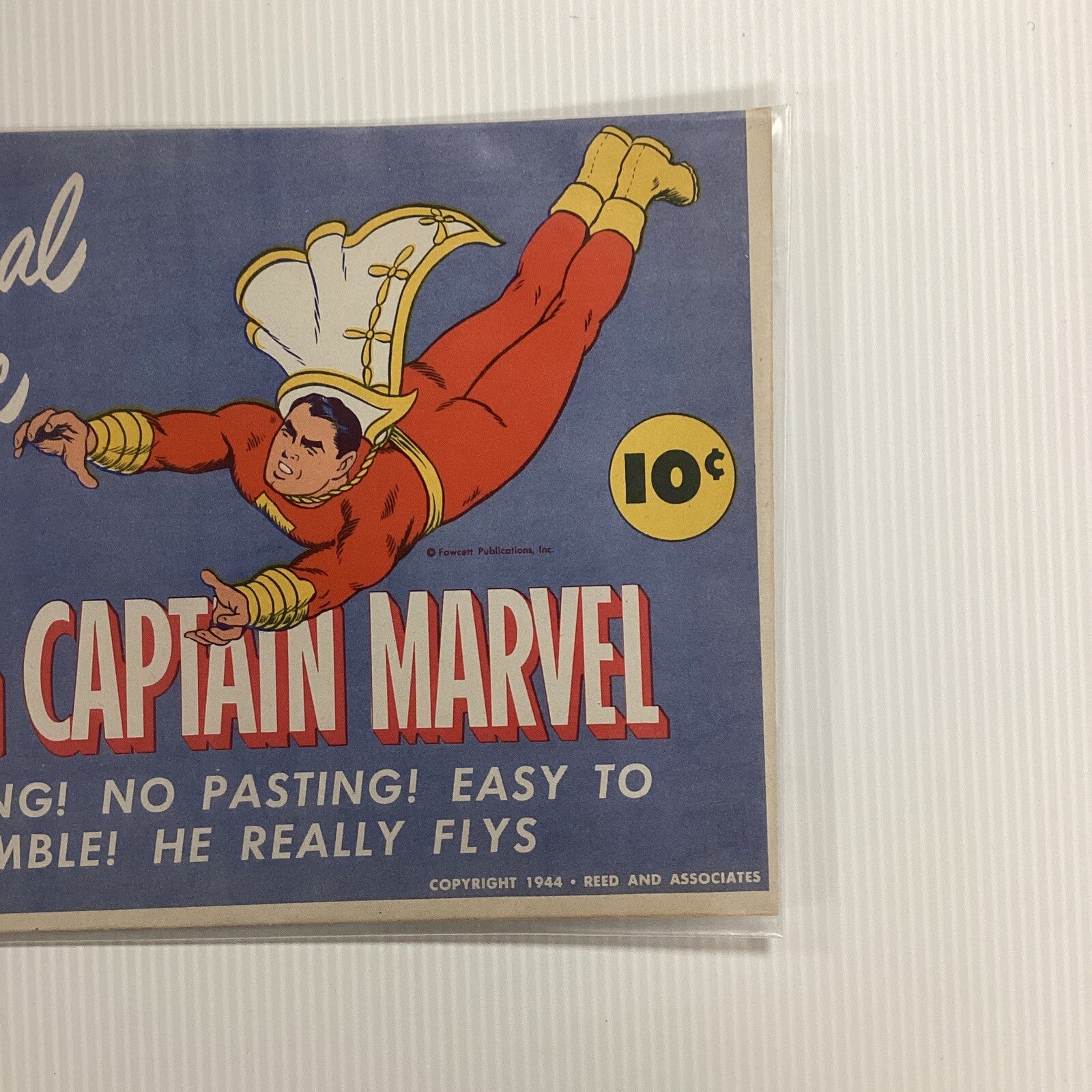 Flying Captain Marvel - Reed And Associates 1944 Fawcett Publications (2)2