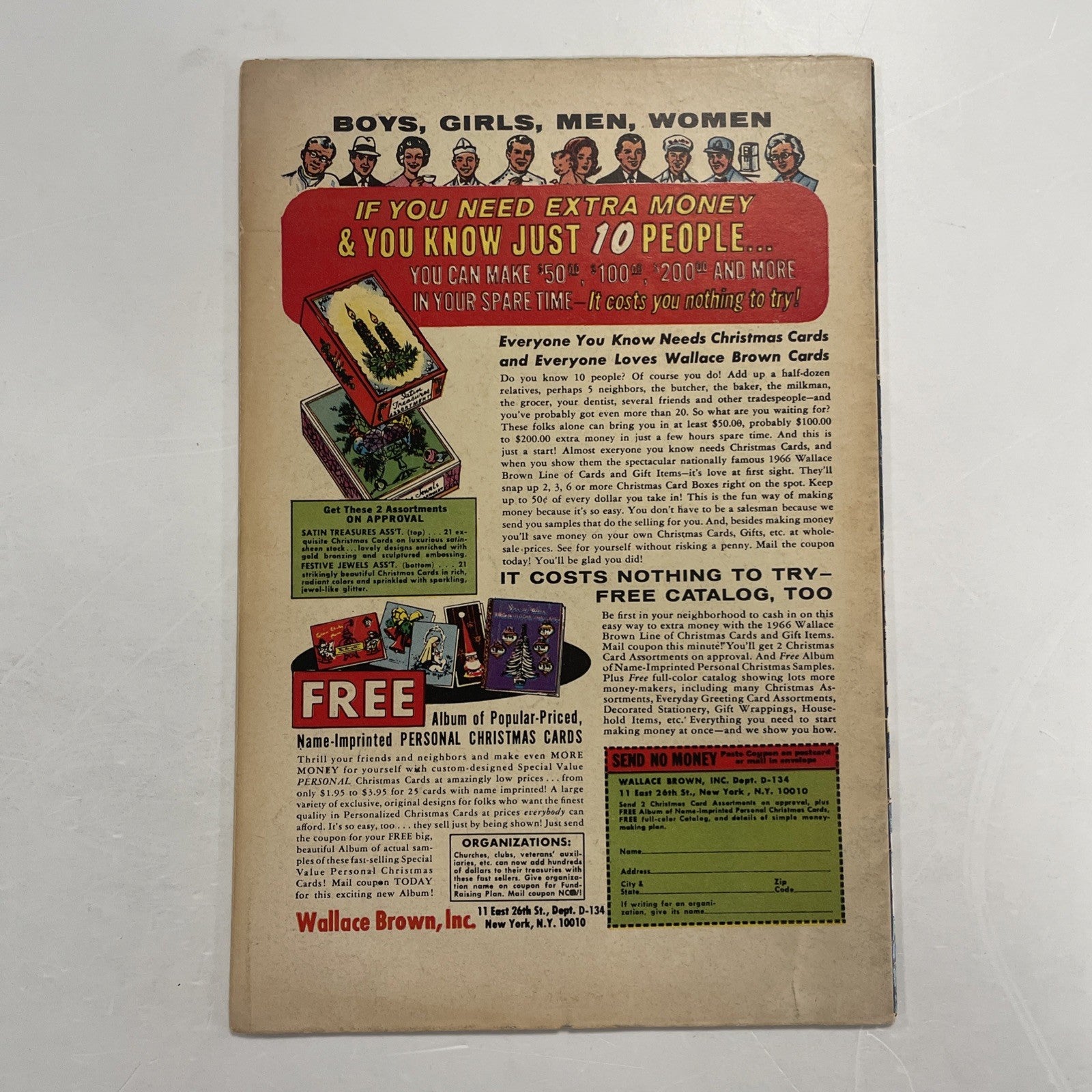 Avengers #32 1966 GD/VG **Small hole in front cover near bottom staple4