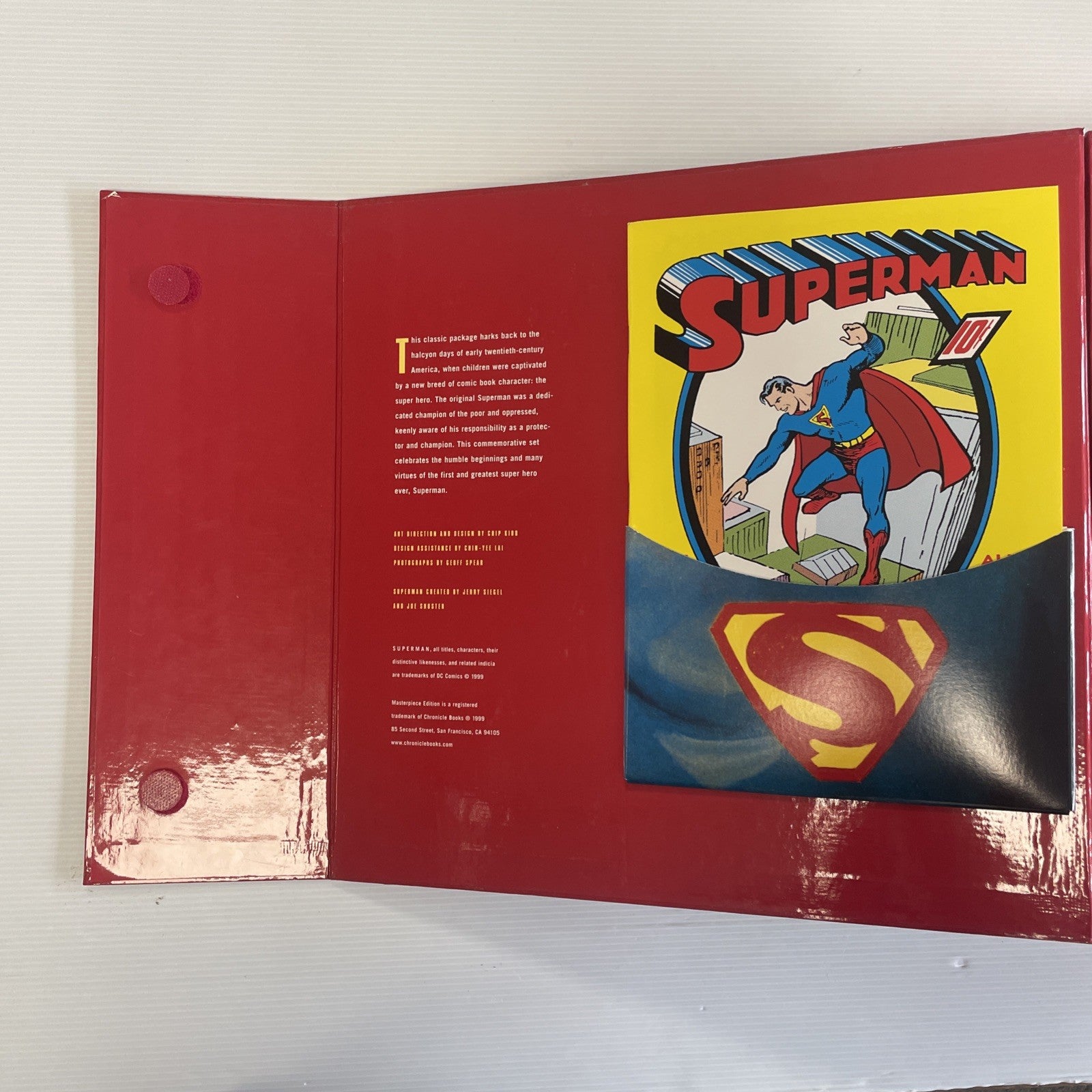 Superman Masterpiece Edition 1999 Box Set with 8" Figurine, Book & Comic Reprint8