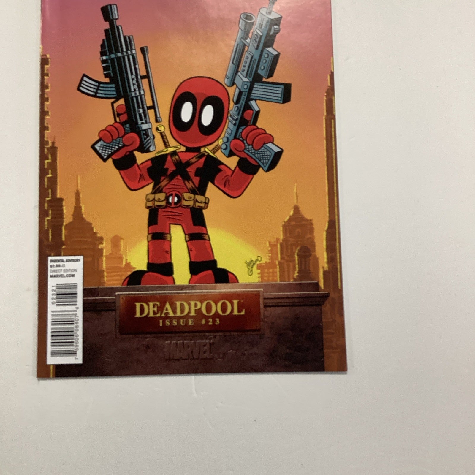 Deadpool #23 2010 VF/NM Chris Giarrusso Heroic Variant2