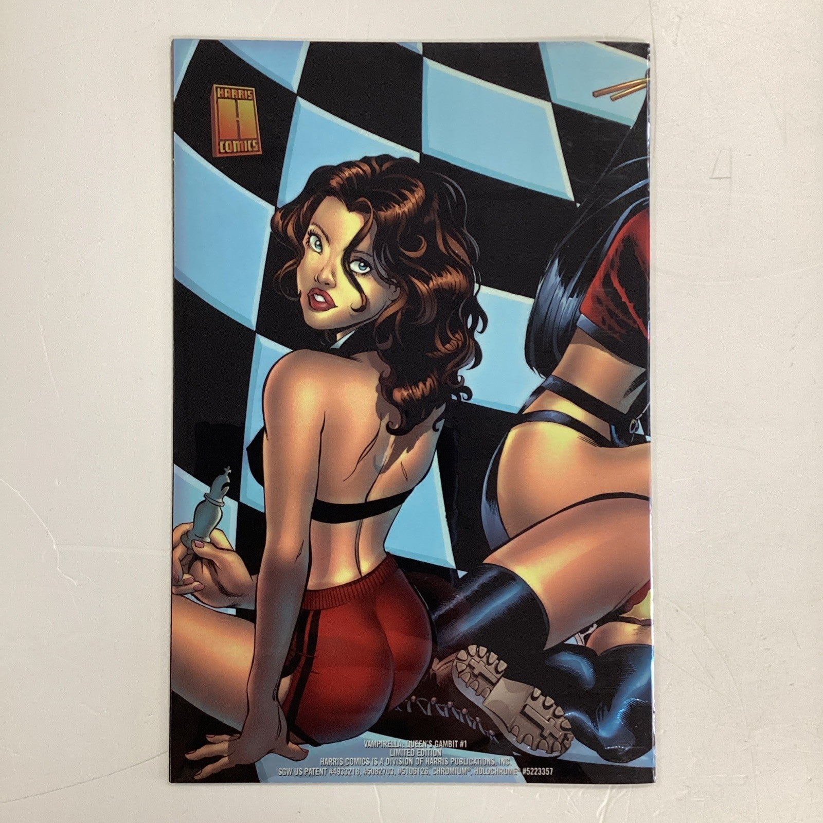 Vampirella #7 1998 NM Queens Gambit  Holochrome Variant3