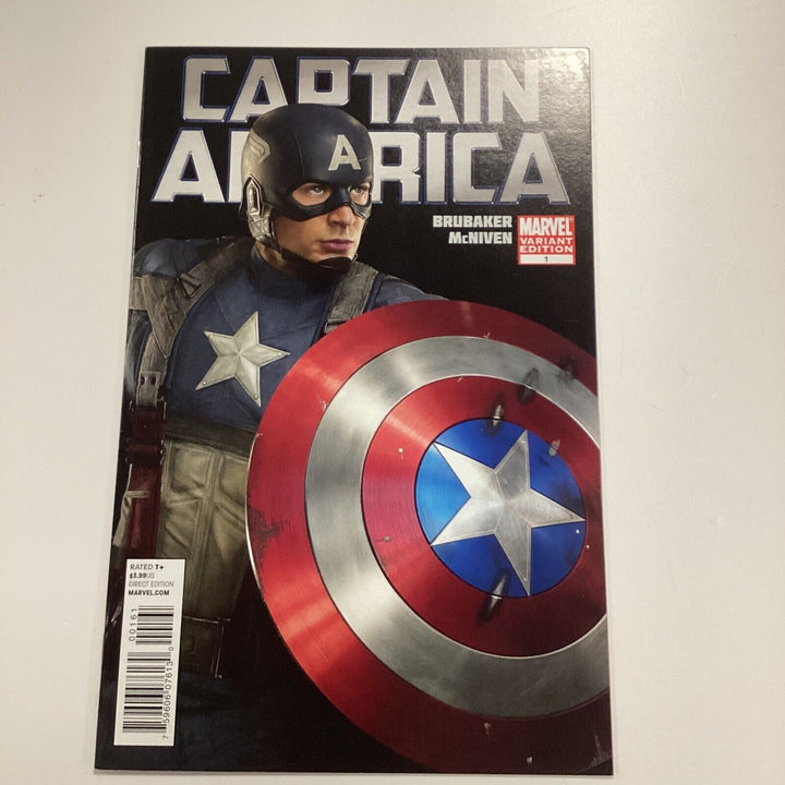 Captain America #1 2011 VF/NM Chris Evans Movie Photo Variant