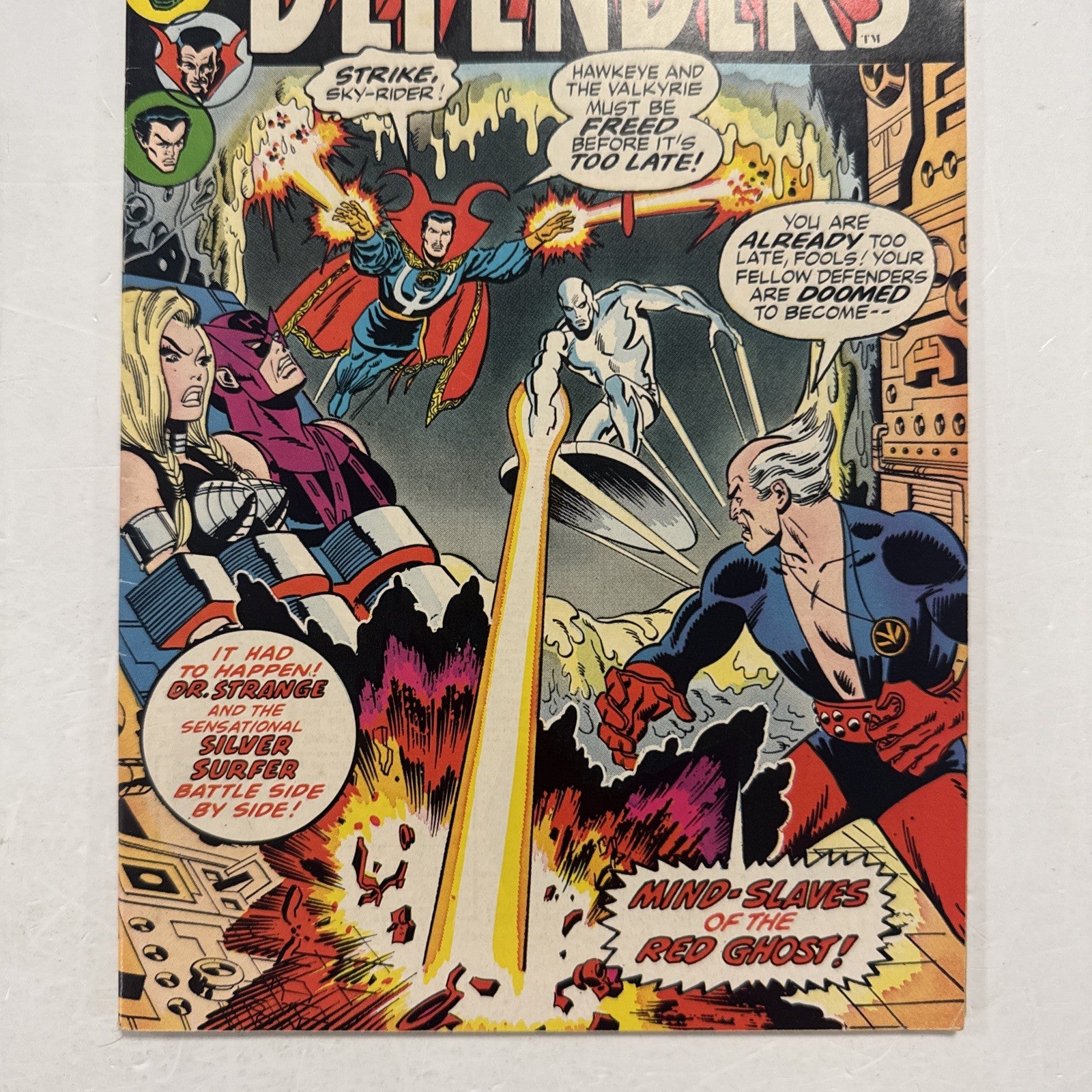 Defenders #8 1973 FN Star Stamp in top Left Corner2