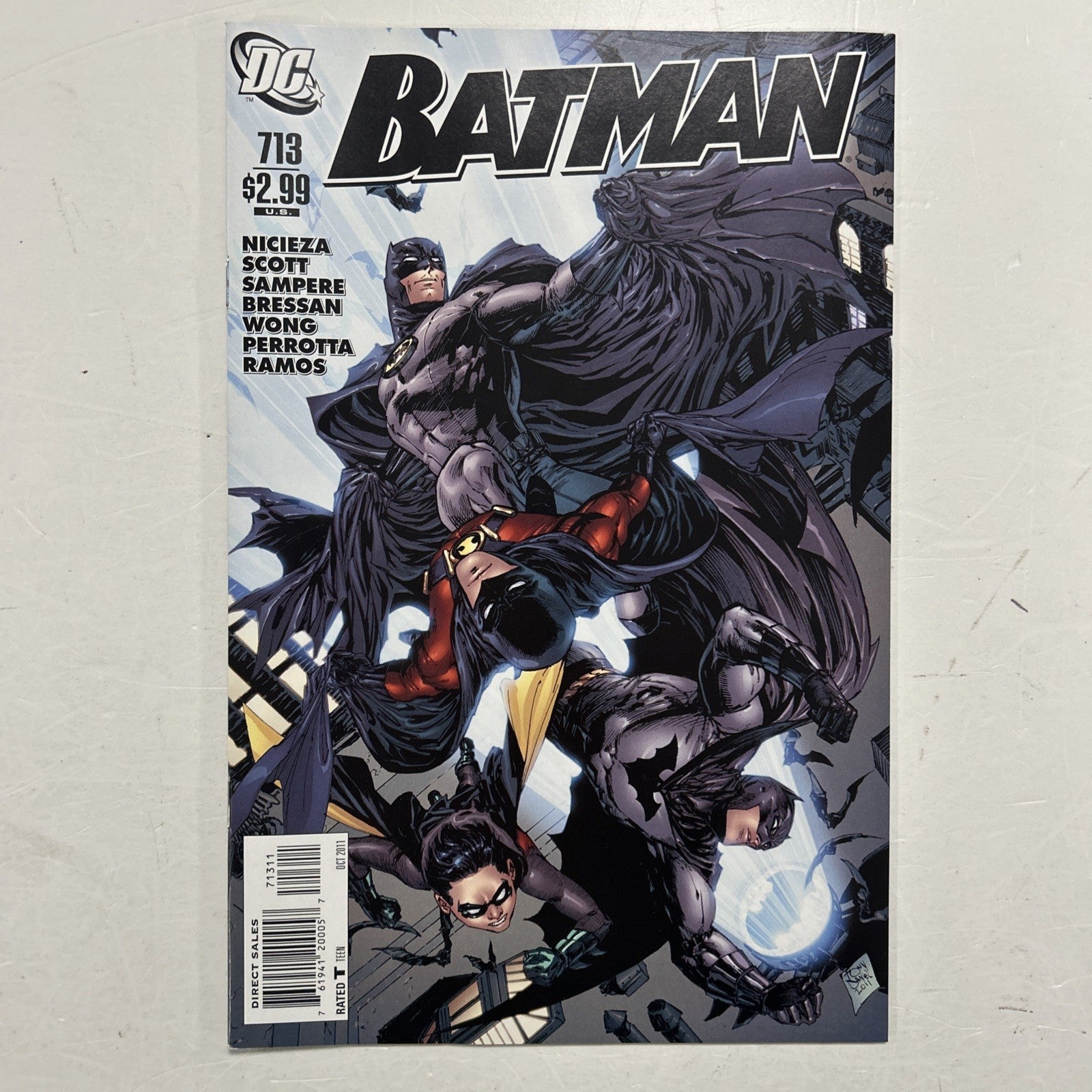 Batman #713 2011 NM Final Issue0