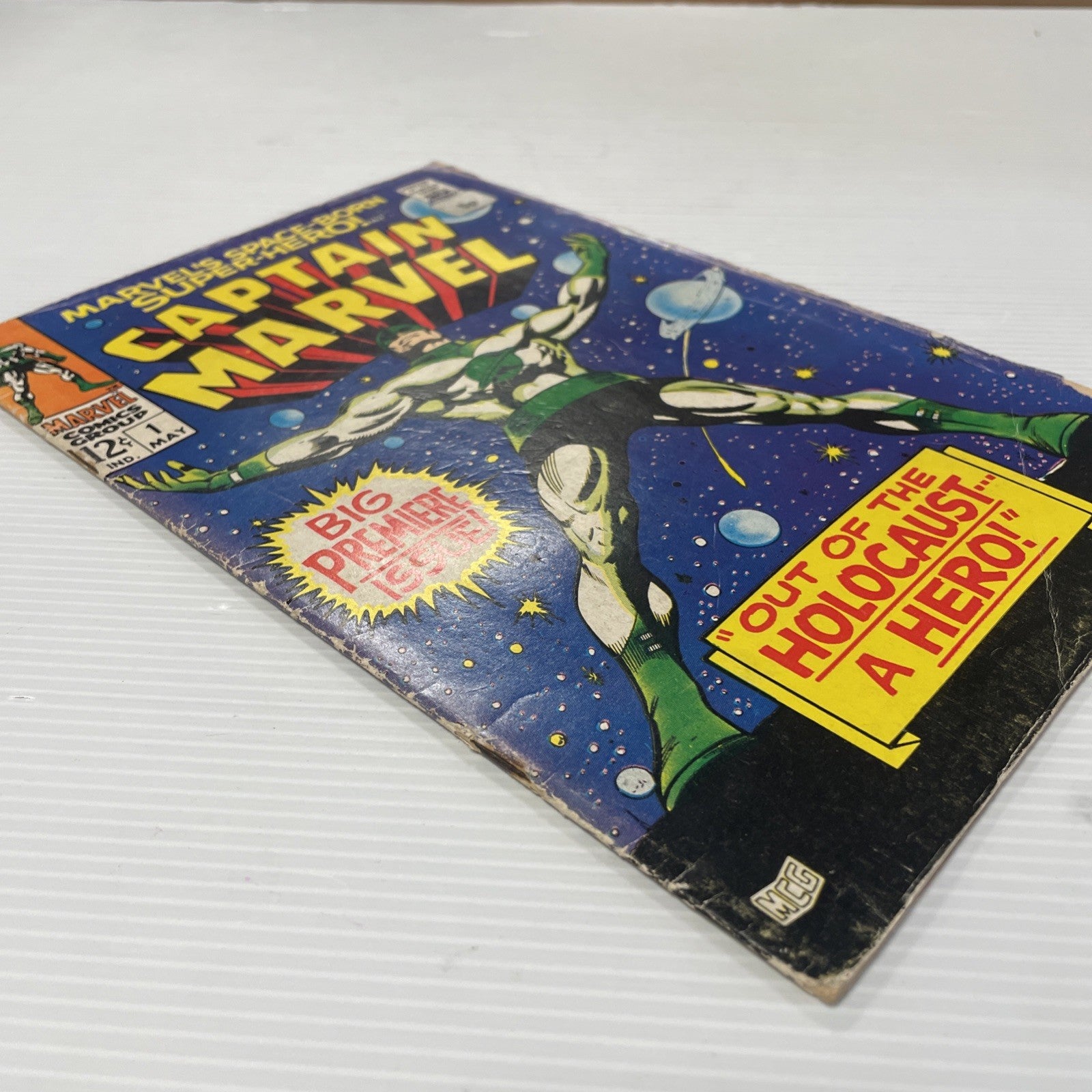 Captain Marvel #1 1968 GD/VG Pence Stamp & Sticker **Rusted staples, high cover3