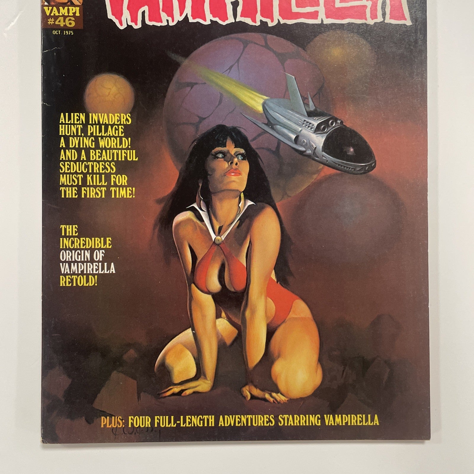 Vampirella #46 1975 VG Warren Magazine *slight split top of spine2