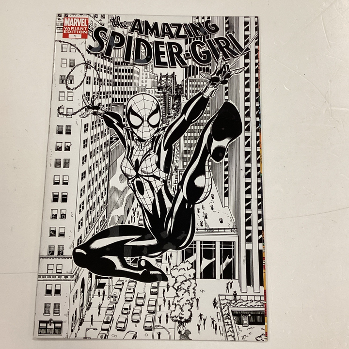 The Amazing Spider-girl #1 2006 NM- Ron Frenz 1:25 Incentive  variant0