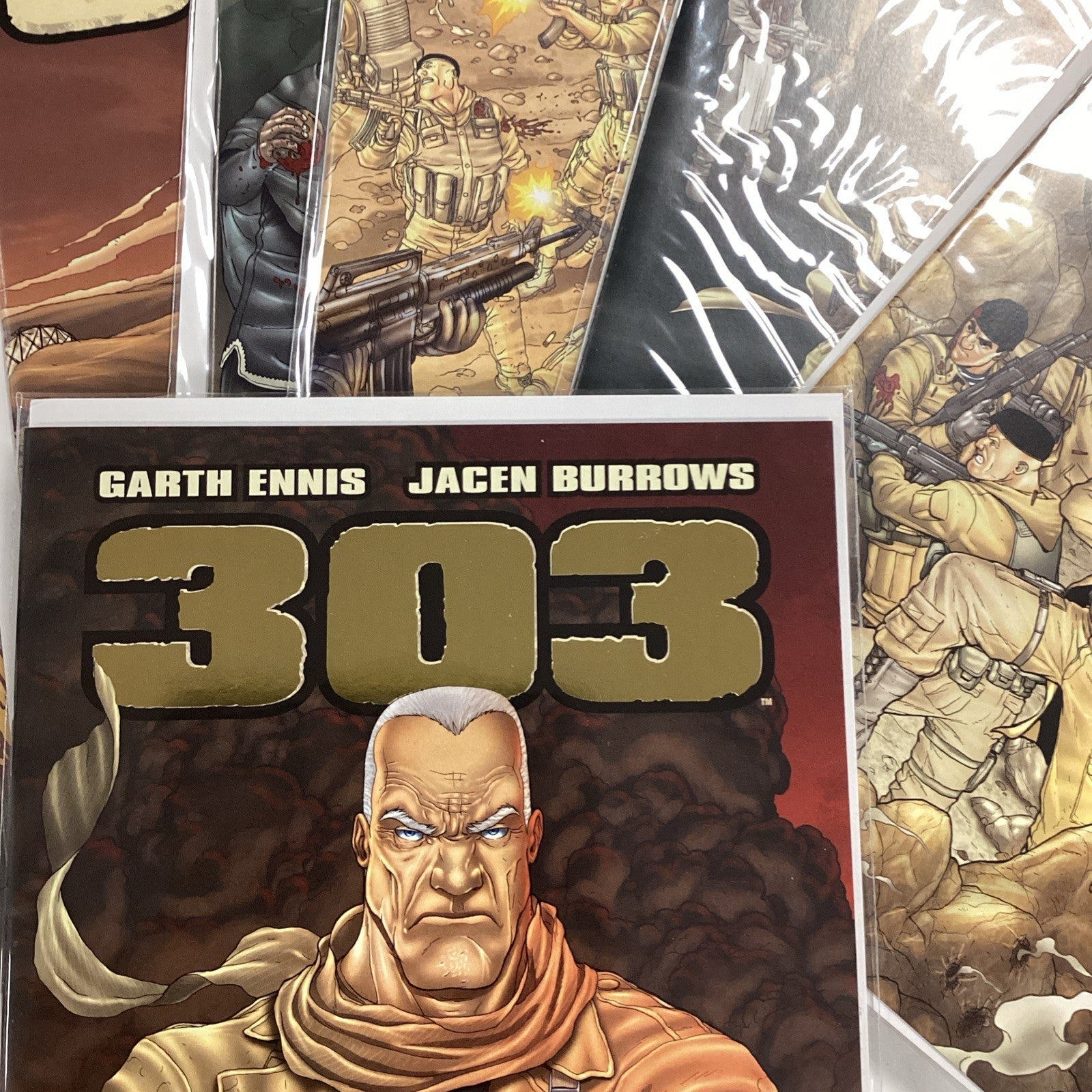 303 #1-6 2004 NM inc. #1 Gold Variant & Preview Avatar Complete Set2