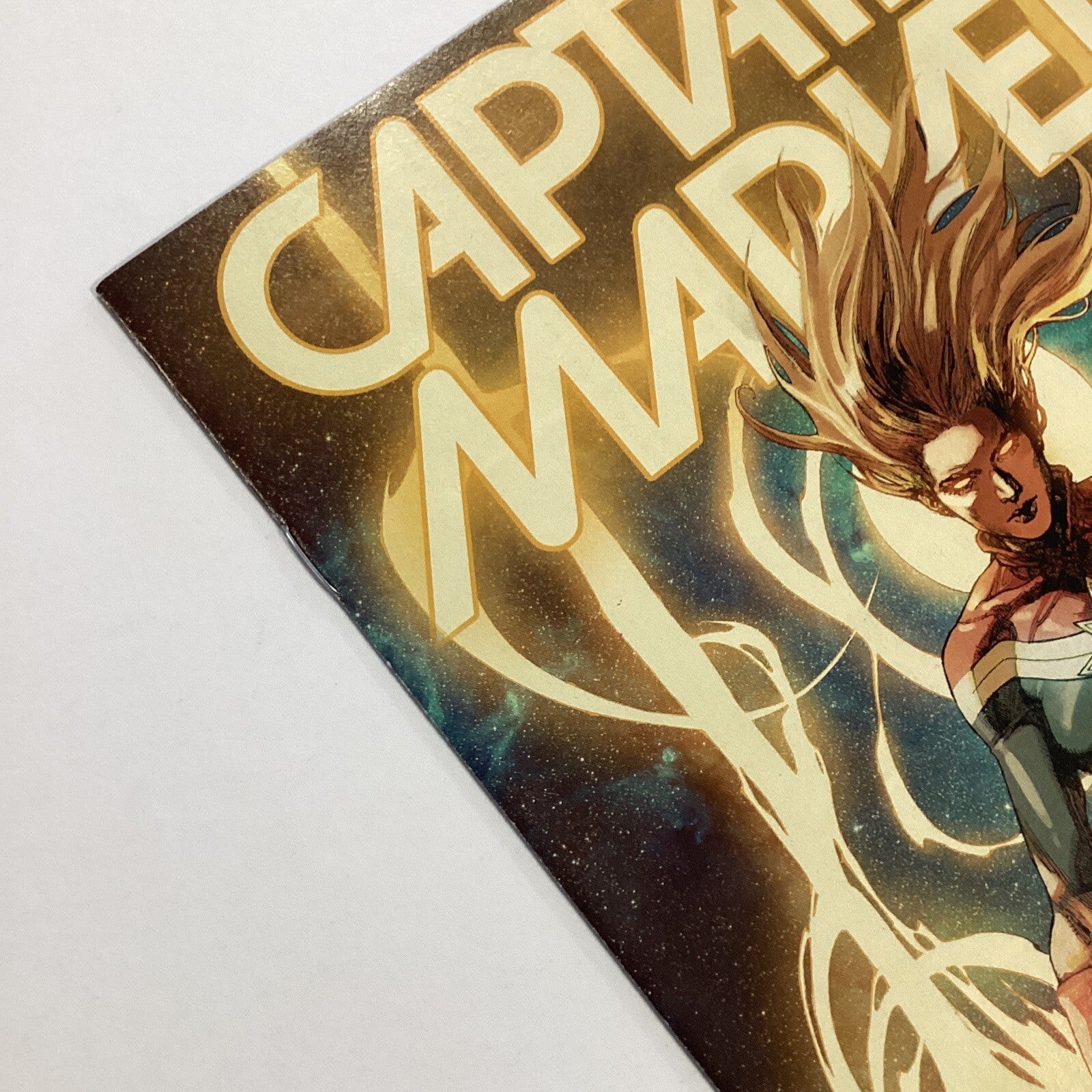 Captain Marvel #1 2014 NM- 1st App Of Bee Leinil Francis Yu Variant5