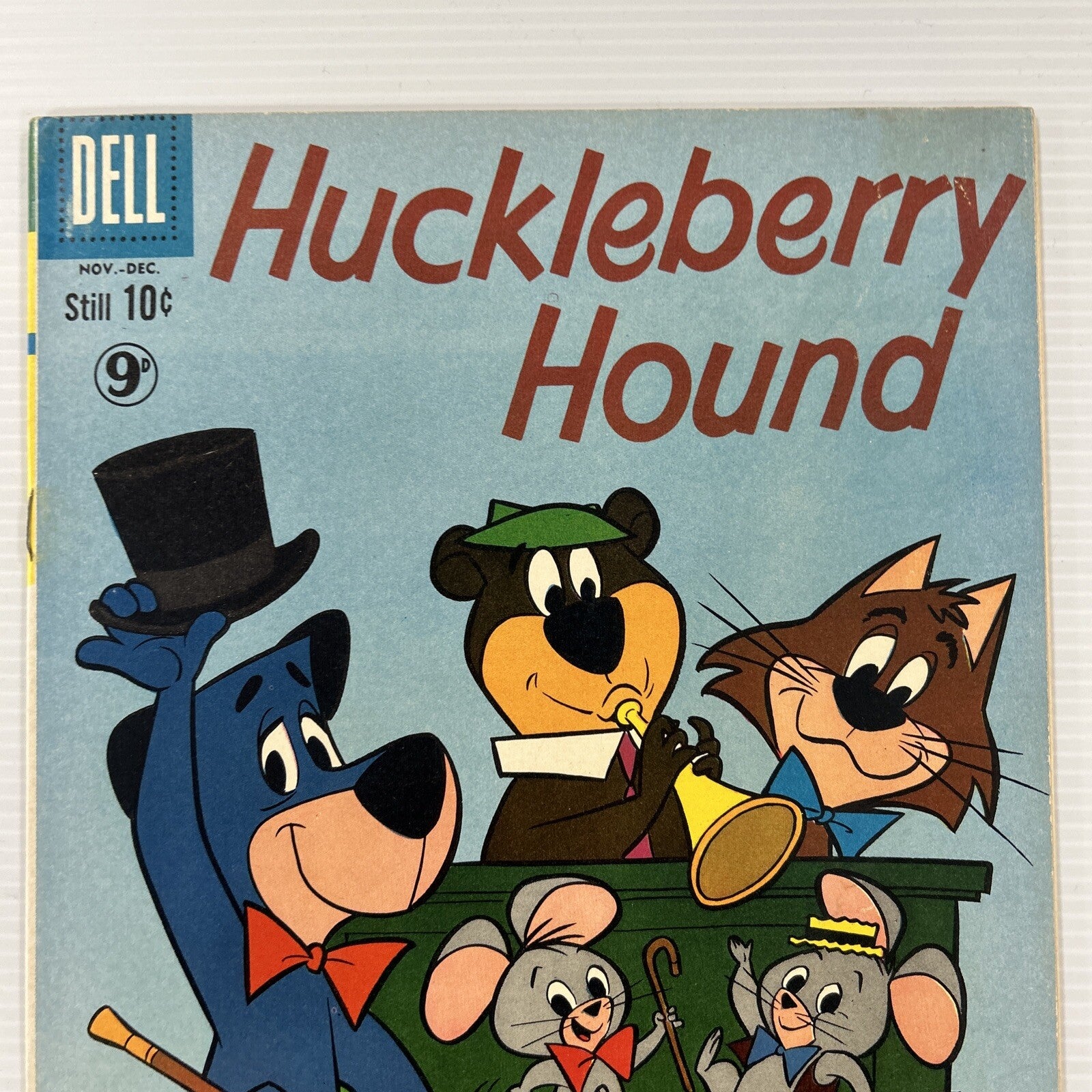 Huckleberry Hound #8 1960 VF- Dell Comics (2)2