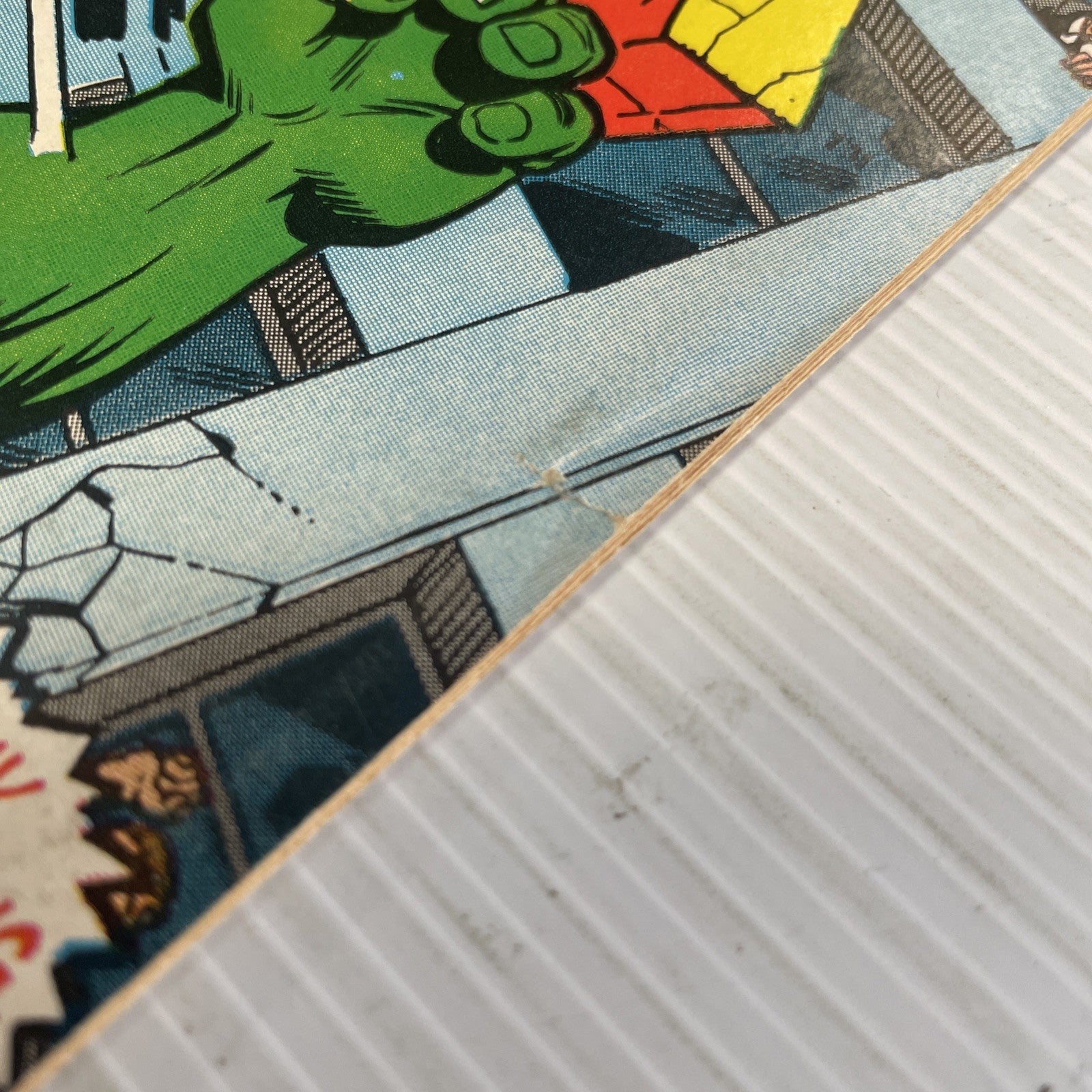 Incredible Hulk #127 1970 VG/FN **slight tear in open edge of all pages8