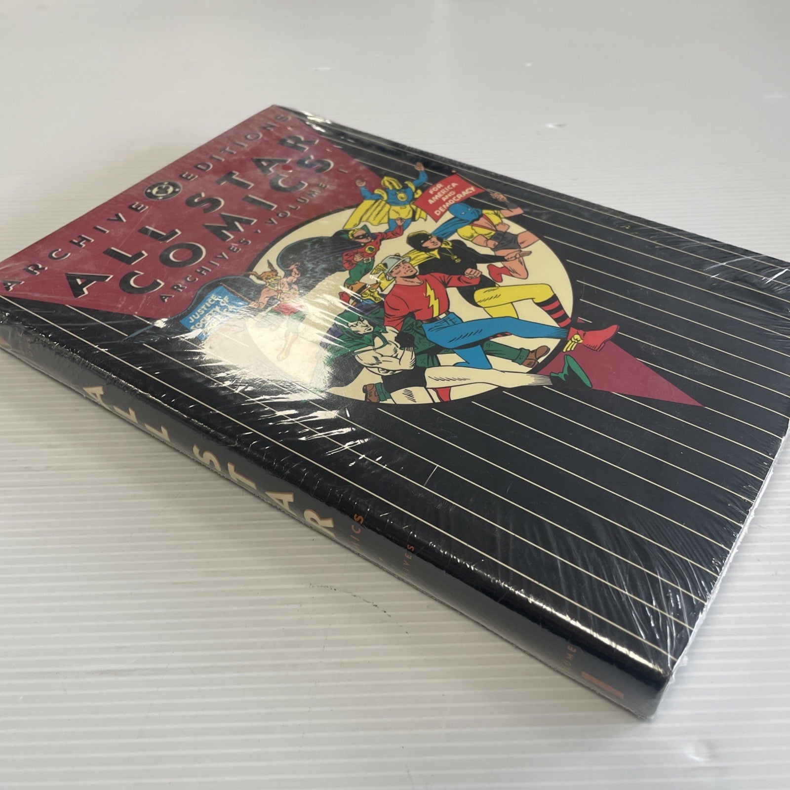 All Star Comics Archives Vol 1 DC Comics 1997 HC Graphic Novel3