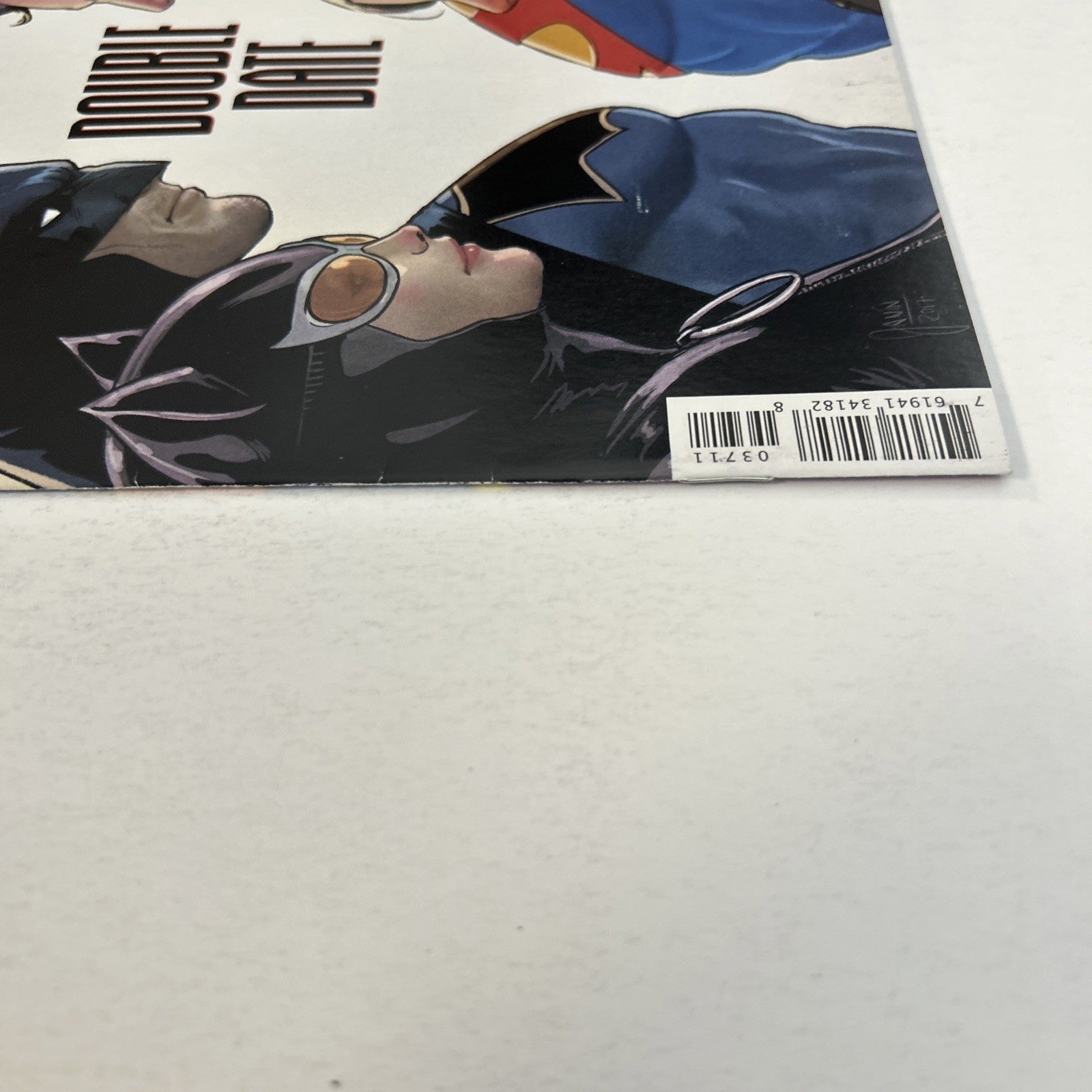 Batman #37 2017 VF/NM Superman Catwoman Lois Lane Double Date5