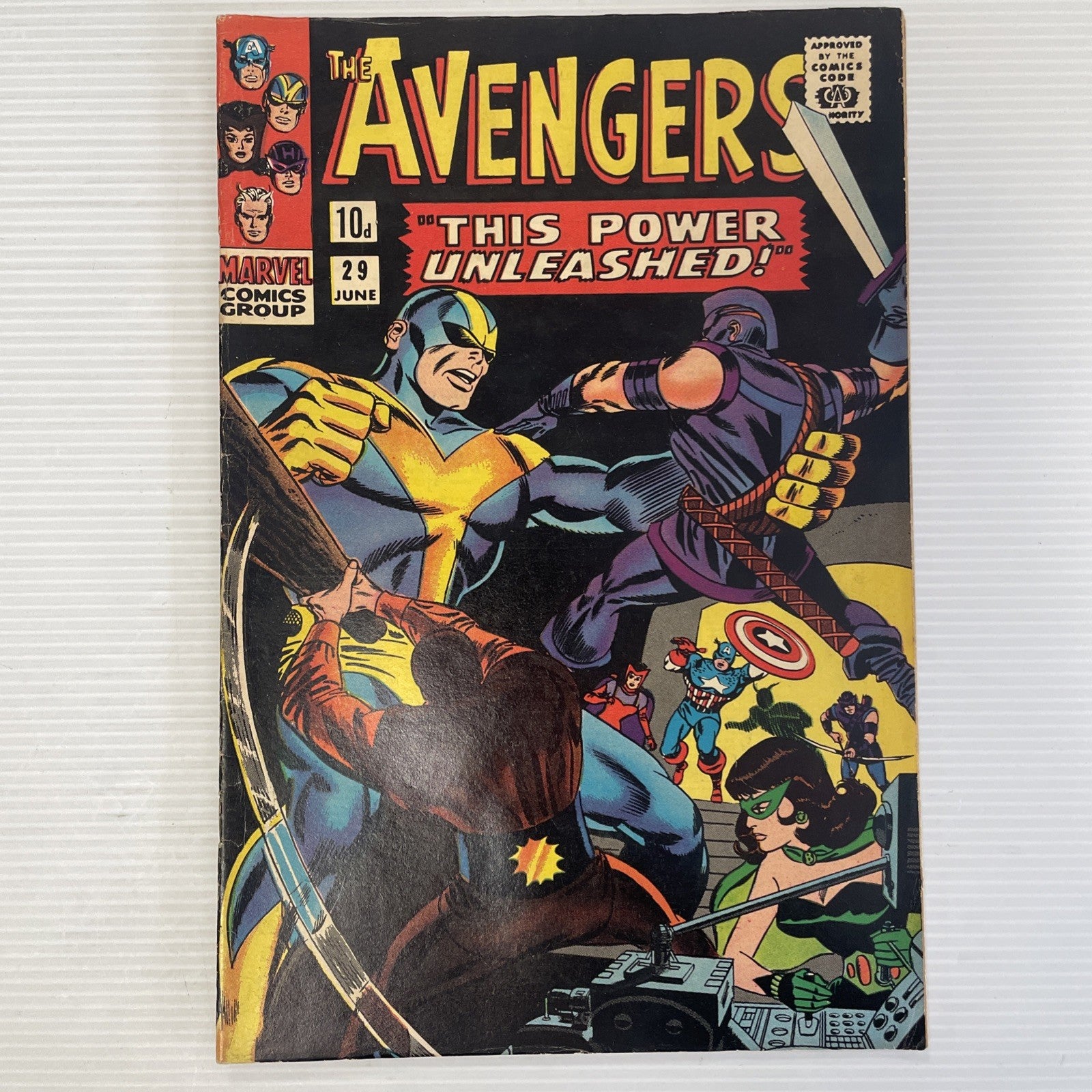 Avengers #29 1966 FN Pence Copy0