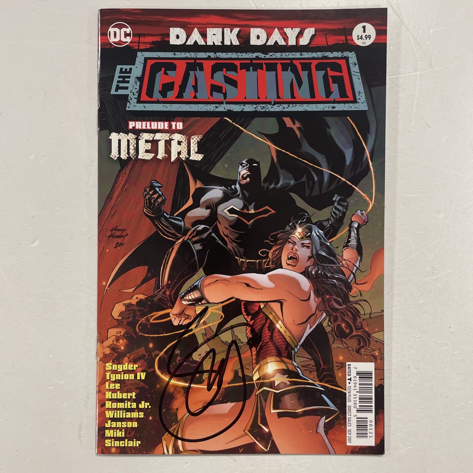 Dark Days The Casting #1 2017 NM Signed Scott Snyder **signed at Thoughtbubble0