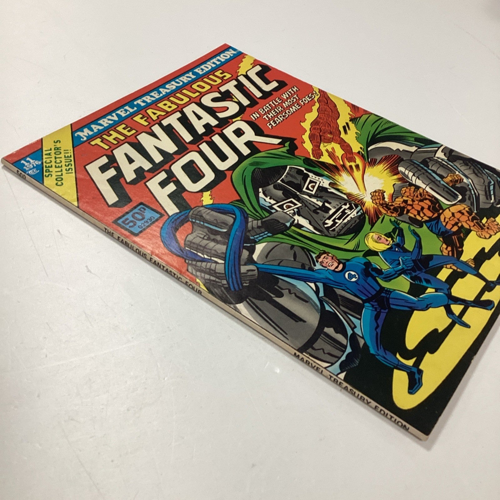 Marvel Treasury Edition #11 Fantastic Four 1976 FN/VF Pence Copy3