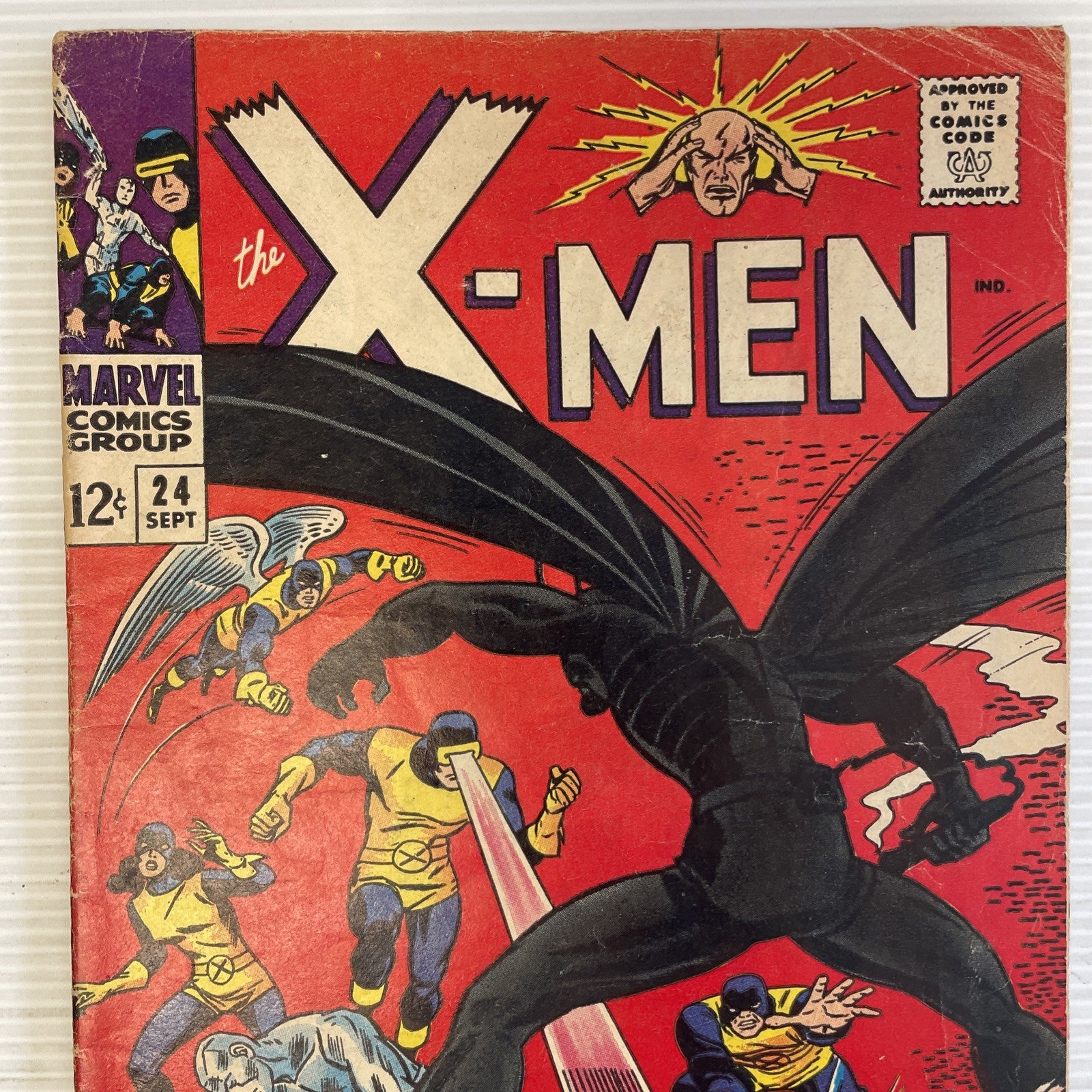X-Men #24 1966 VG- 1st Appearance of Locust1