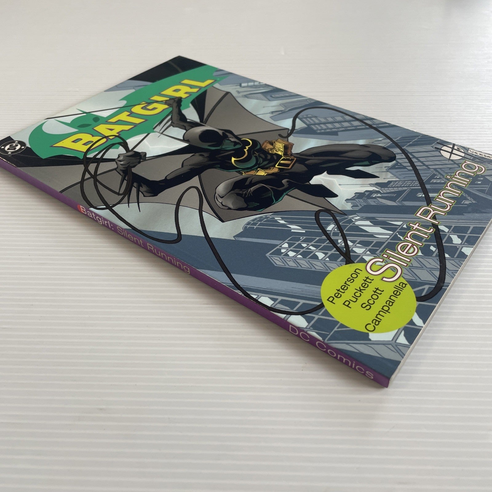 Batgirl Silent Running TPB Trade Paperback Graphic Novel3