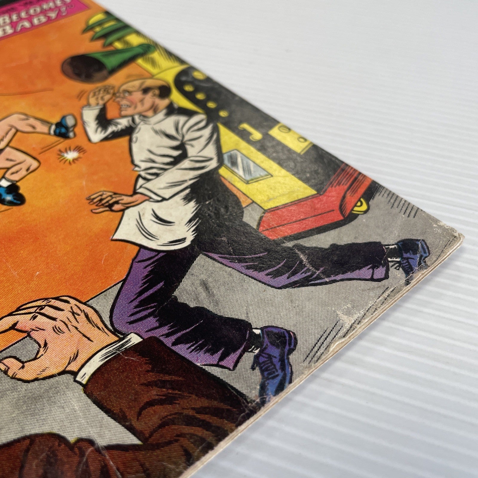 Batman #147 1962 GD+ Pence Stamp **80mm tear in front cover5