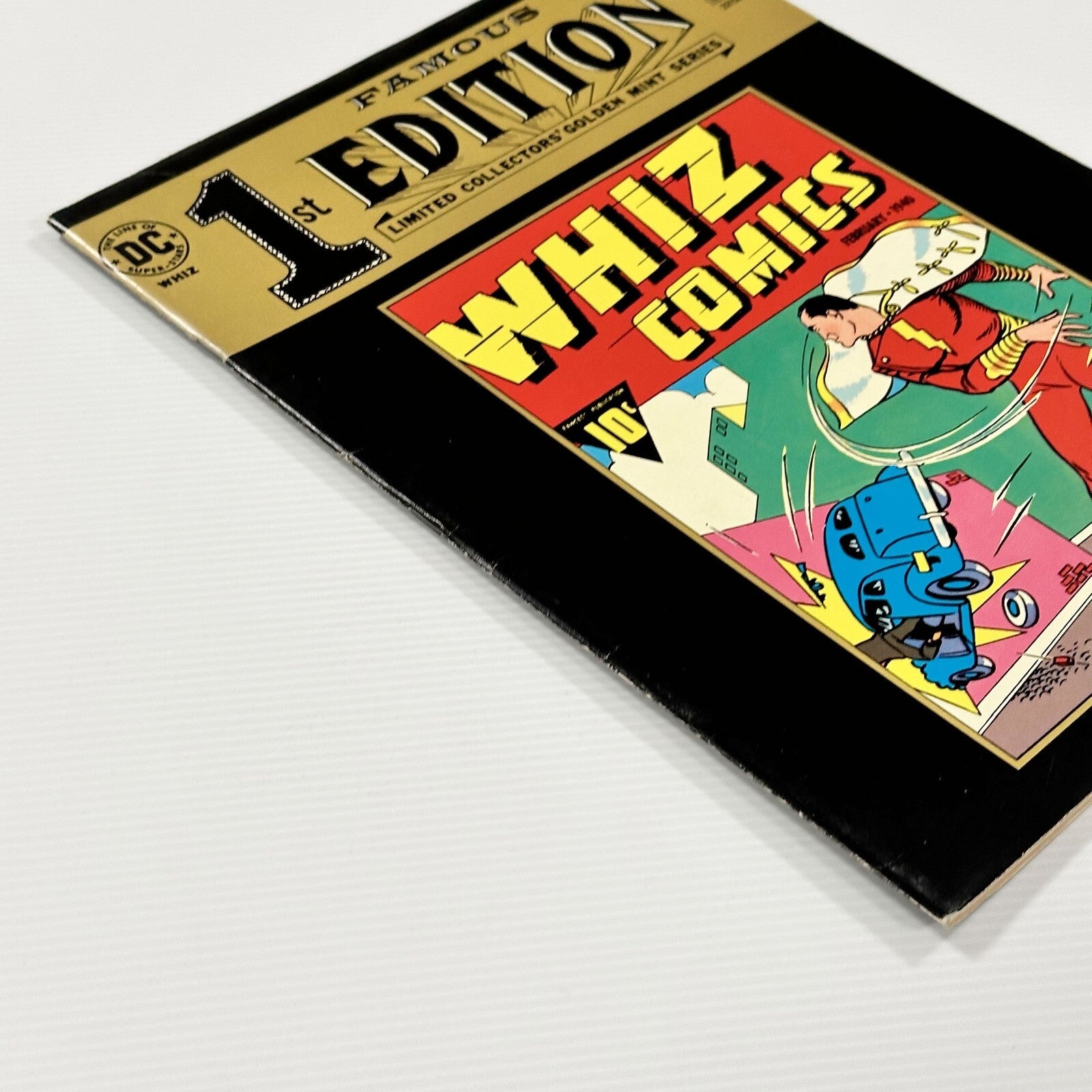 DC Famous First Edition Whiz Comics #1 1974 FN/VF Cent Copy3