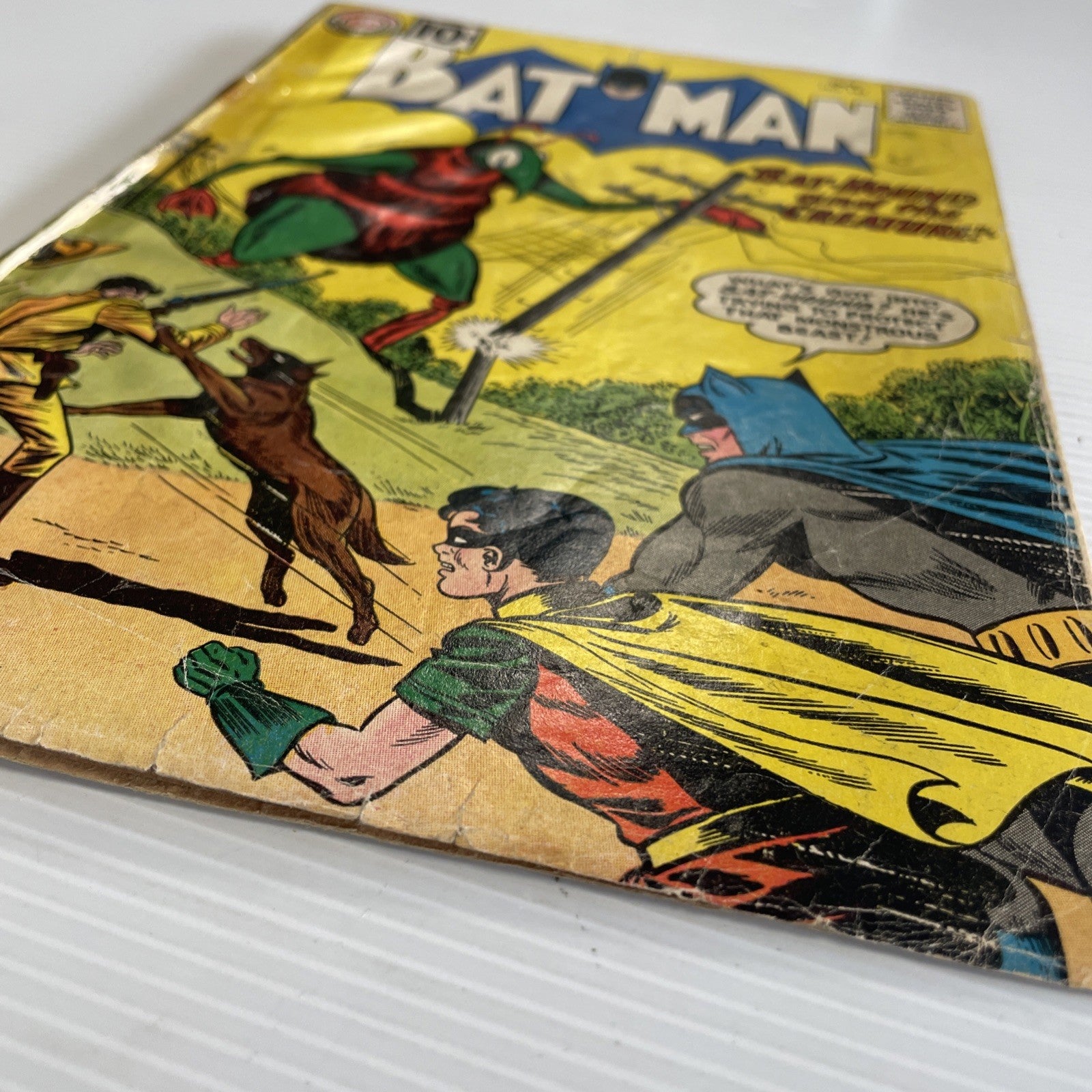 Batman #143 1961 FR 10¢ issue Pence Stamp **Rusted Staples, taped spine14