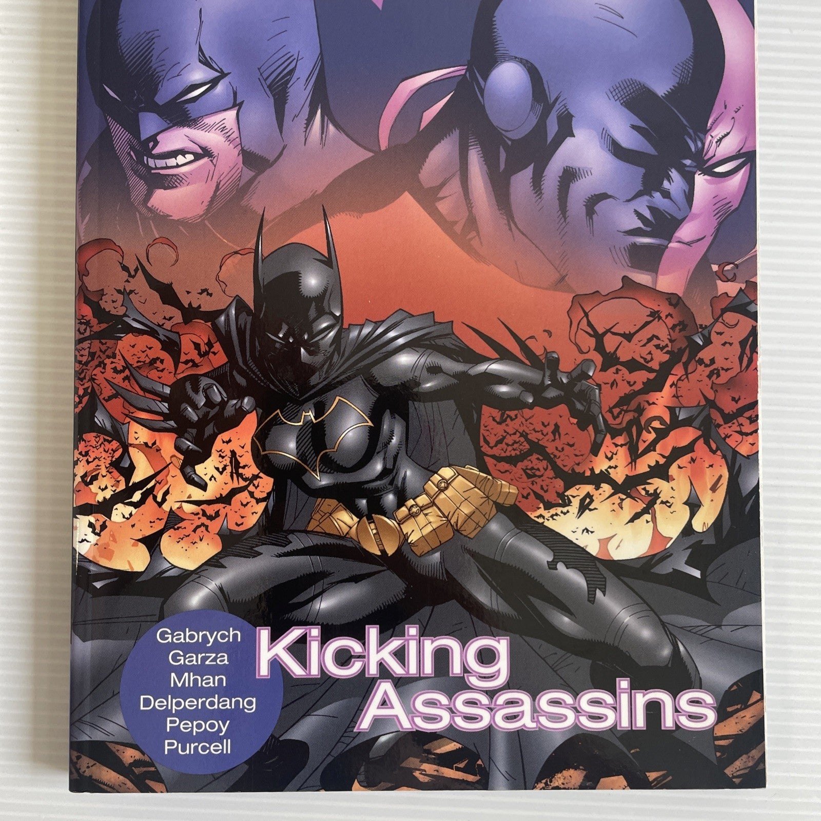 Batgirl Kicking Assassins 2005 TPB Graphic Novel Trade Paperback DC Comics2