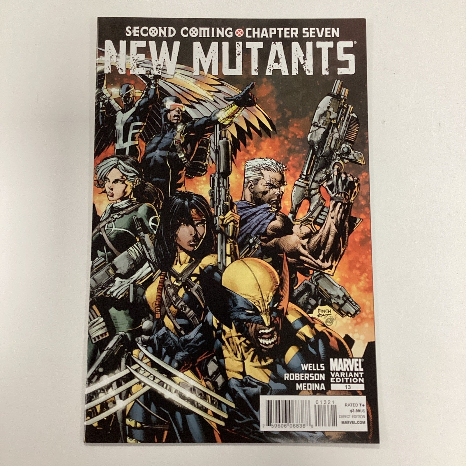 New Mutants #13 2010 VF David Finch 1:25 Retailer Incentive Variant0