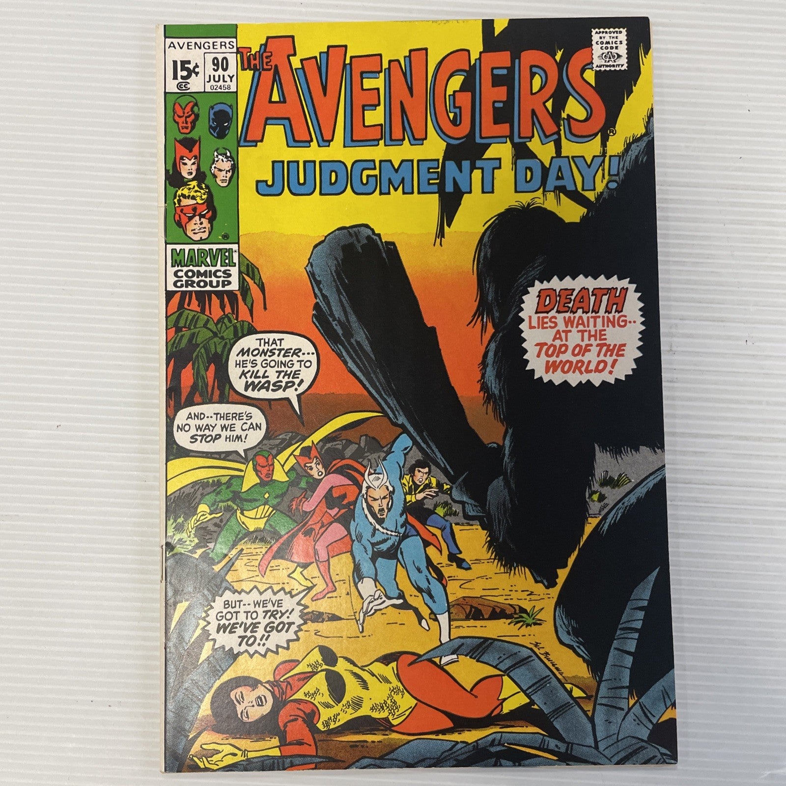 Avengers #90 1971 VF Captain Mavel Origin Retold Kree-Skrull War0