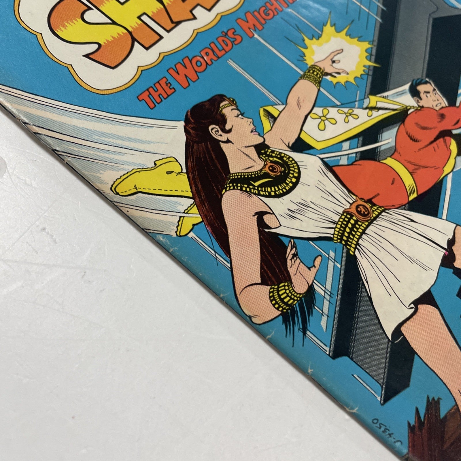 Shazam #25 1976 FN- 1st Appearance of Isis4