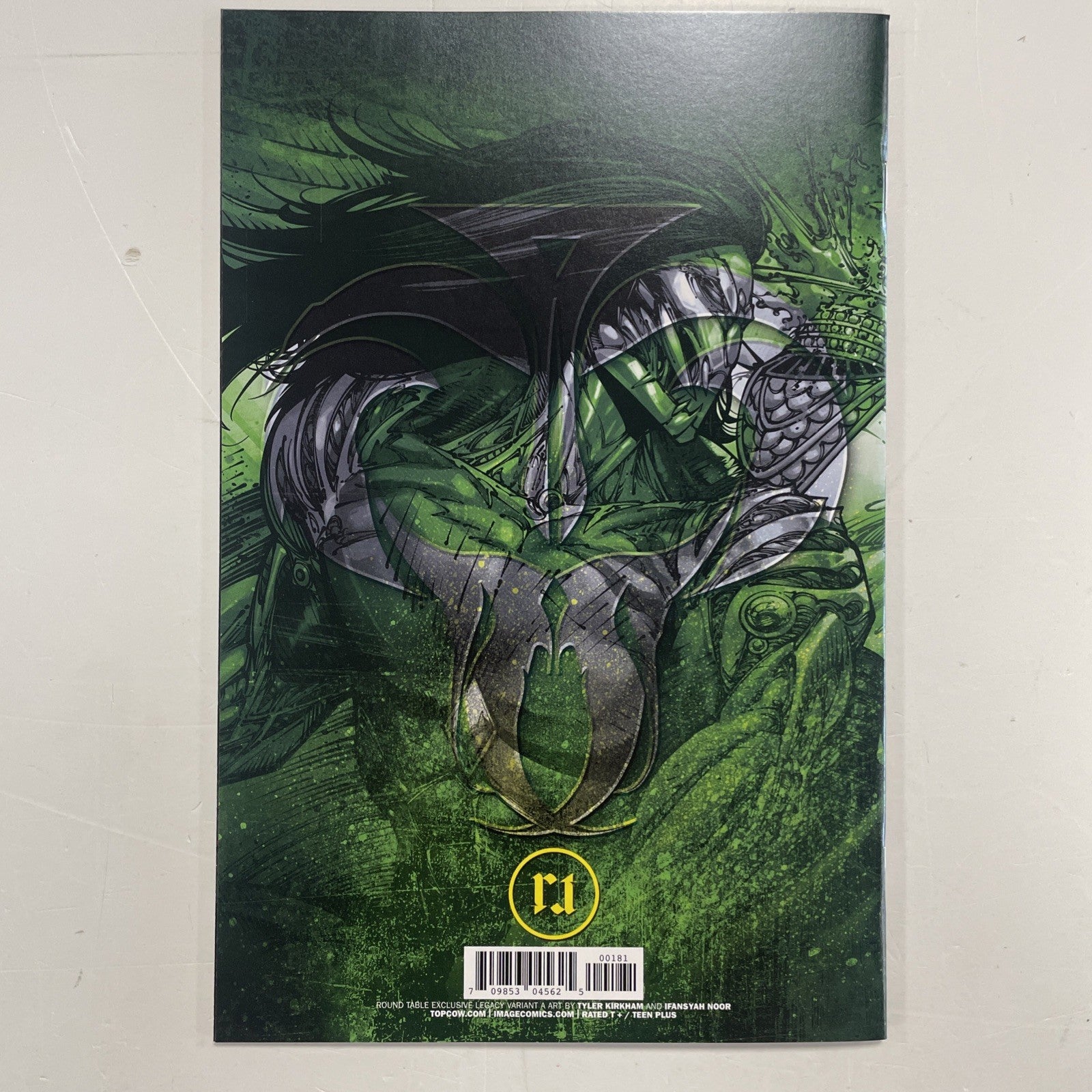 The Darkness Issue #1 2025 Tyler Kirkham Virgin Variant Round Table Blind Bag10