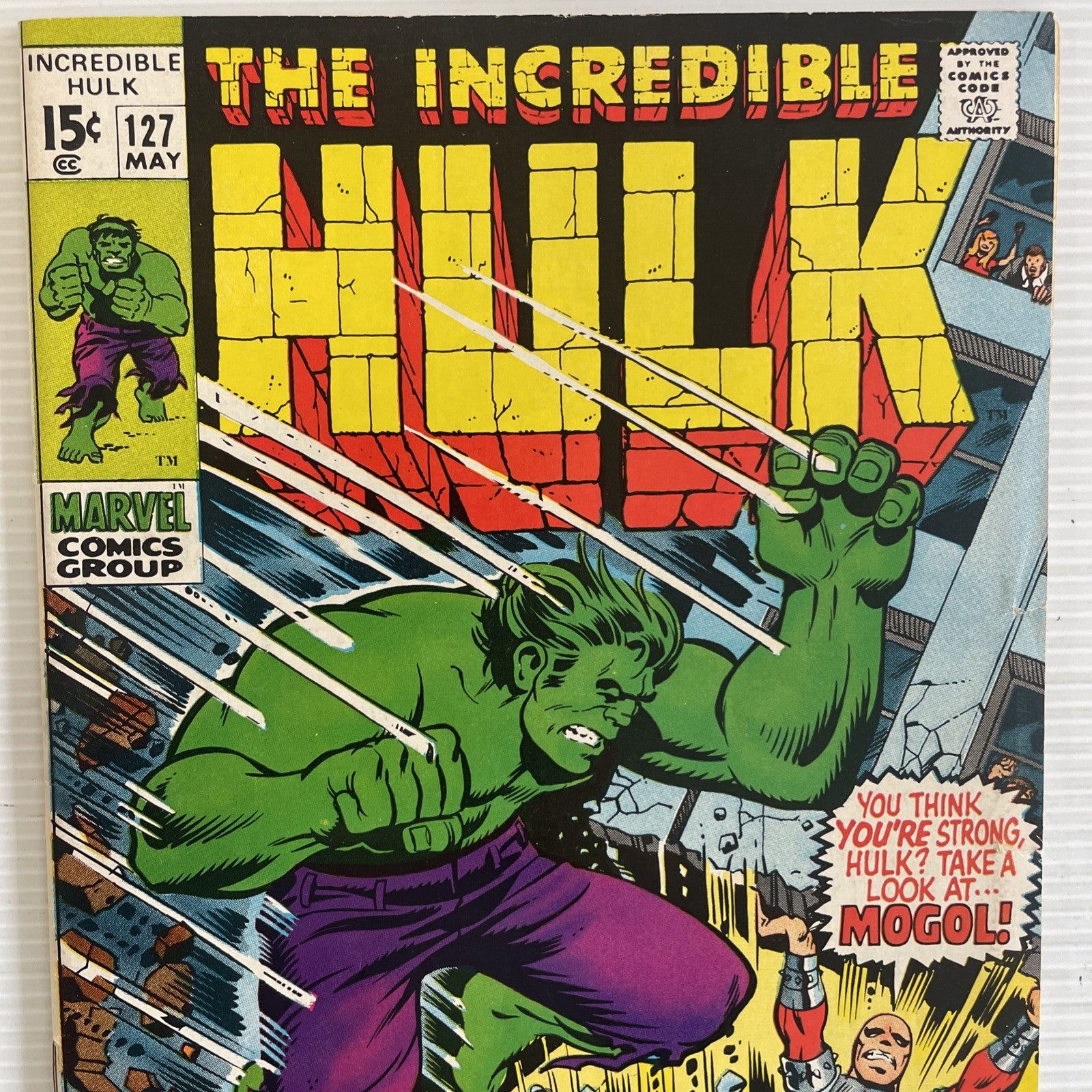 Incredible Hulk #127 1970 VG/FN **slight tear in open edge of all pages1