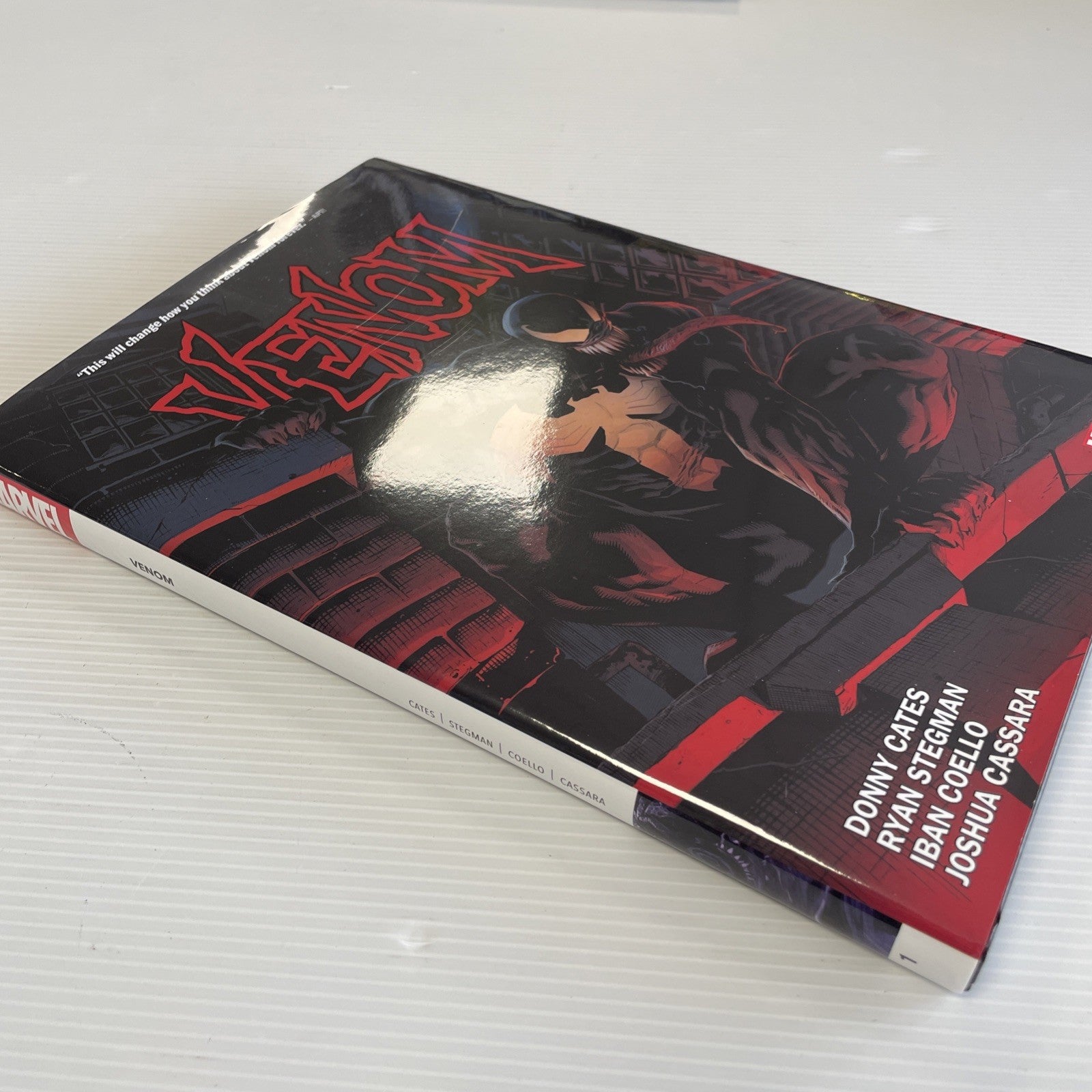 Venom 2018 Vol 1 Donny Cates Collects #1 -12 HC Graphic Novel3