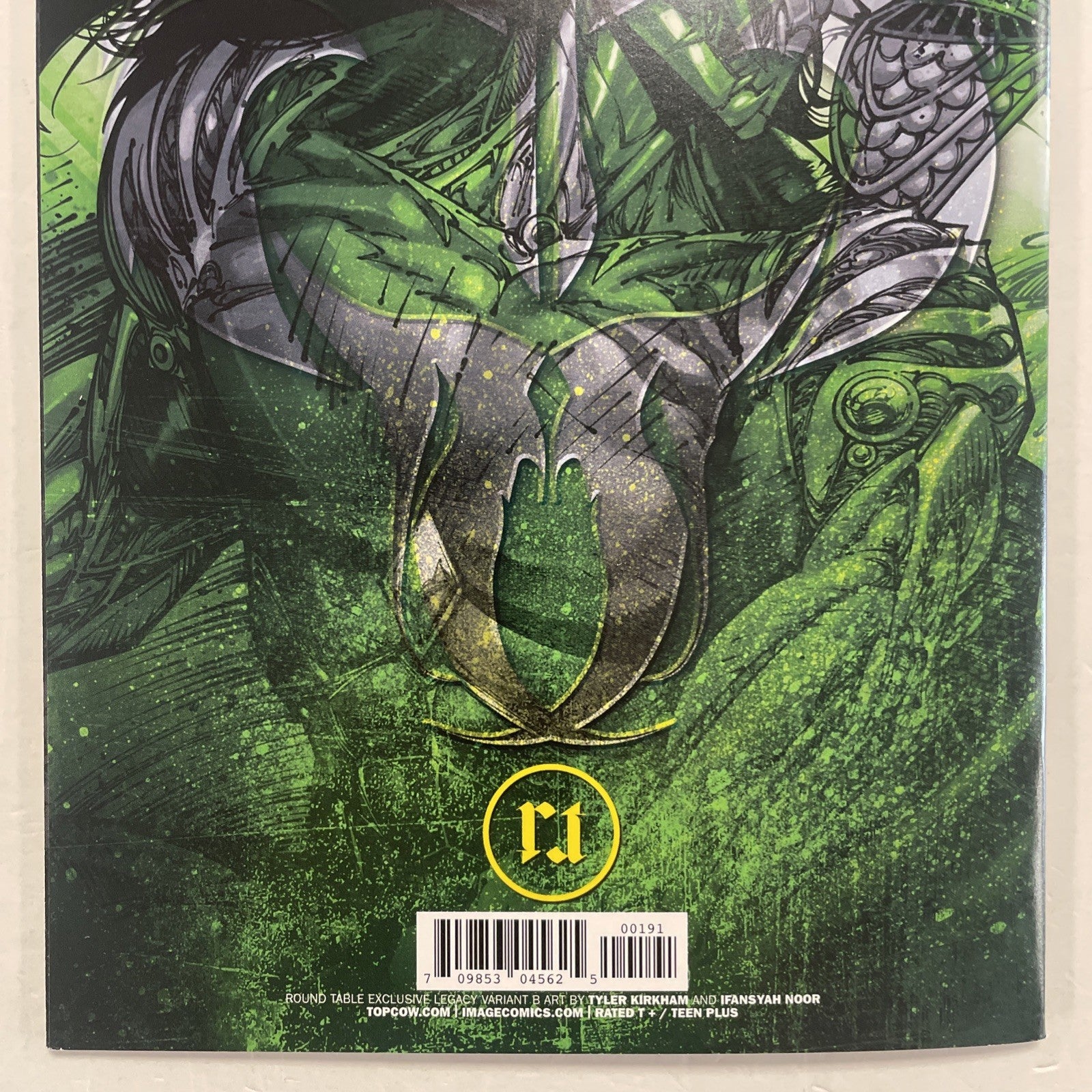 The Darkness Issue #1 2025 Tyler Kirkham Virgin Variant Round Table Blind Bag16