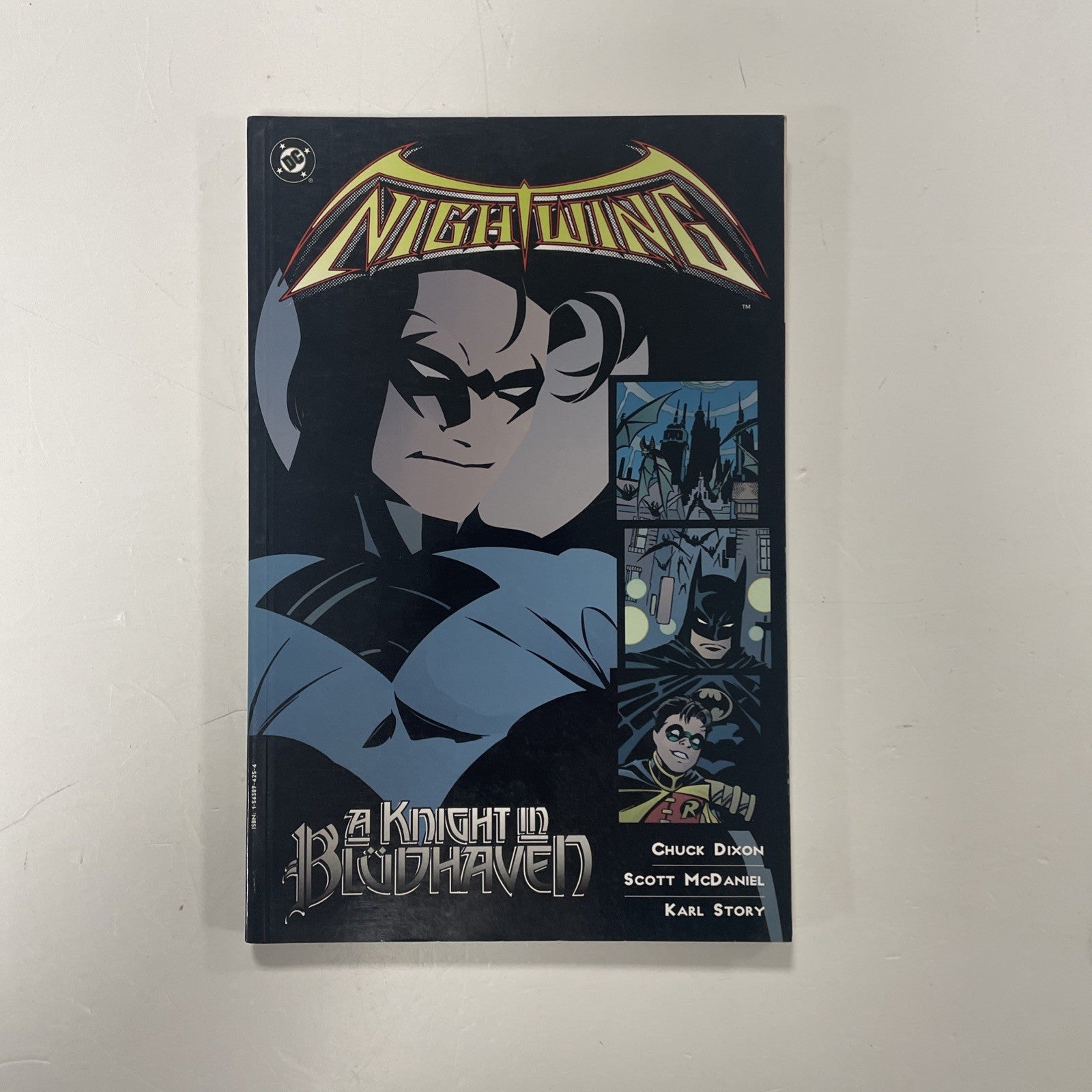 Nightwing A Knight In Bludhaven 1998 TPB0