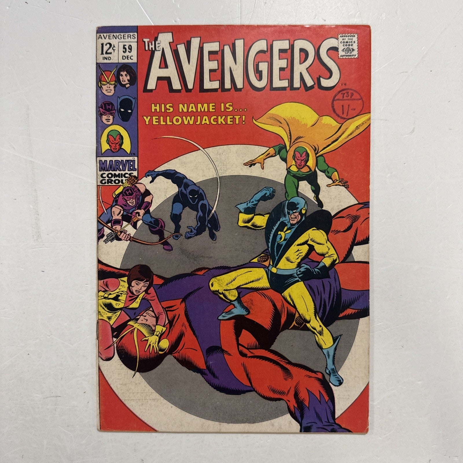 Avengers #59 1968 VG/FN 3rd appearance of Yellowjacket Pence Stamp0