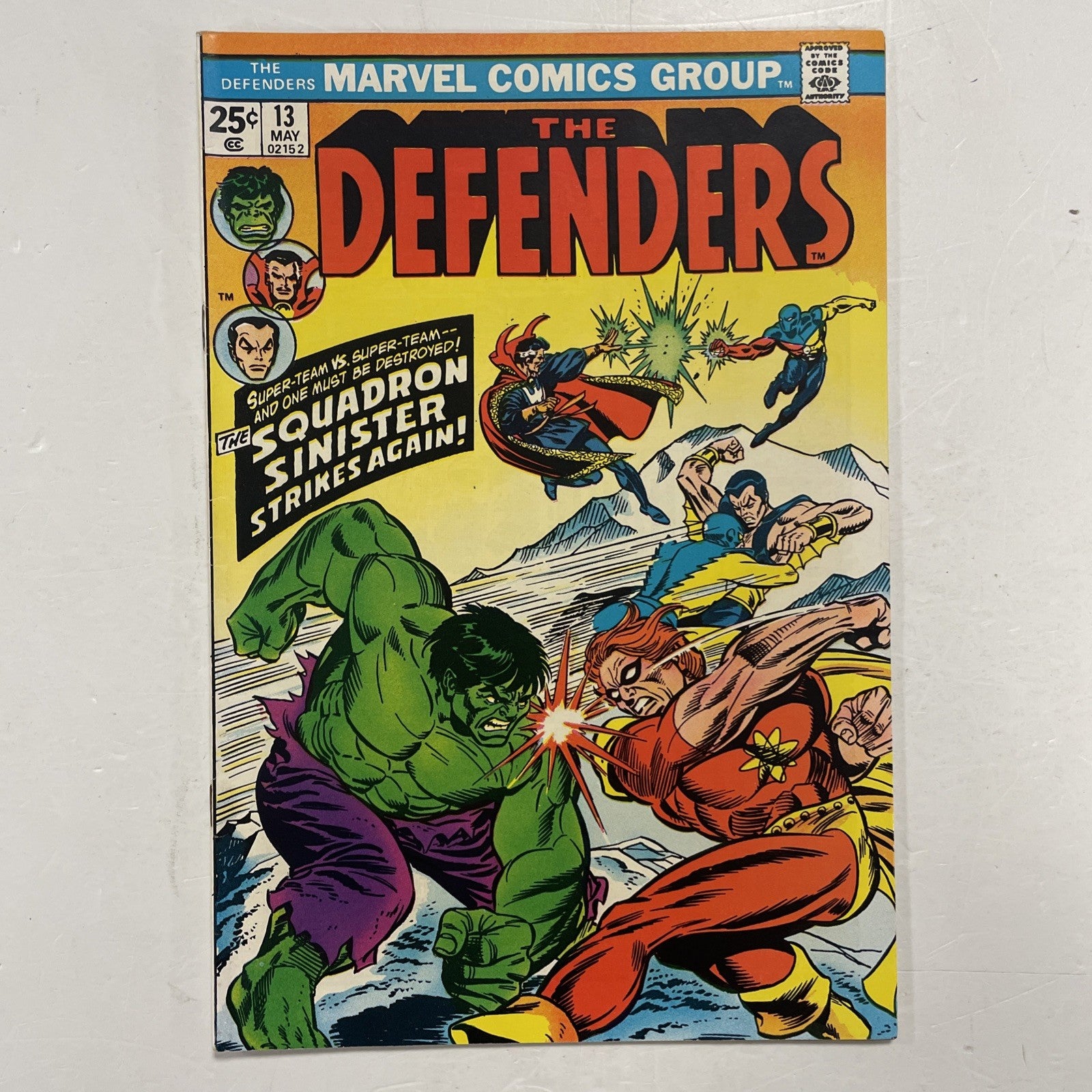 The Defenders #13 1974 FN+0