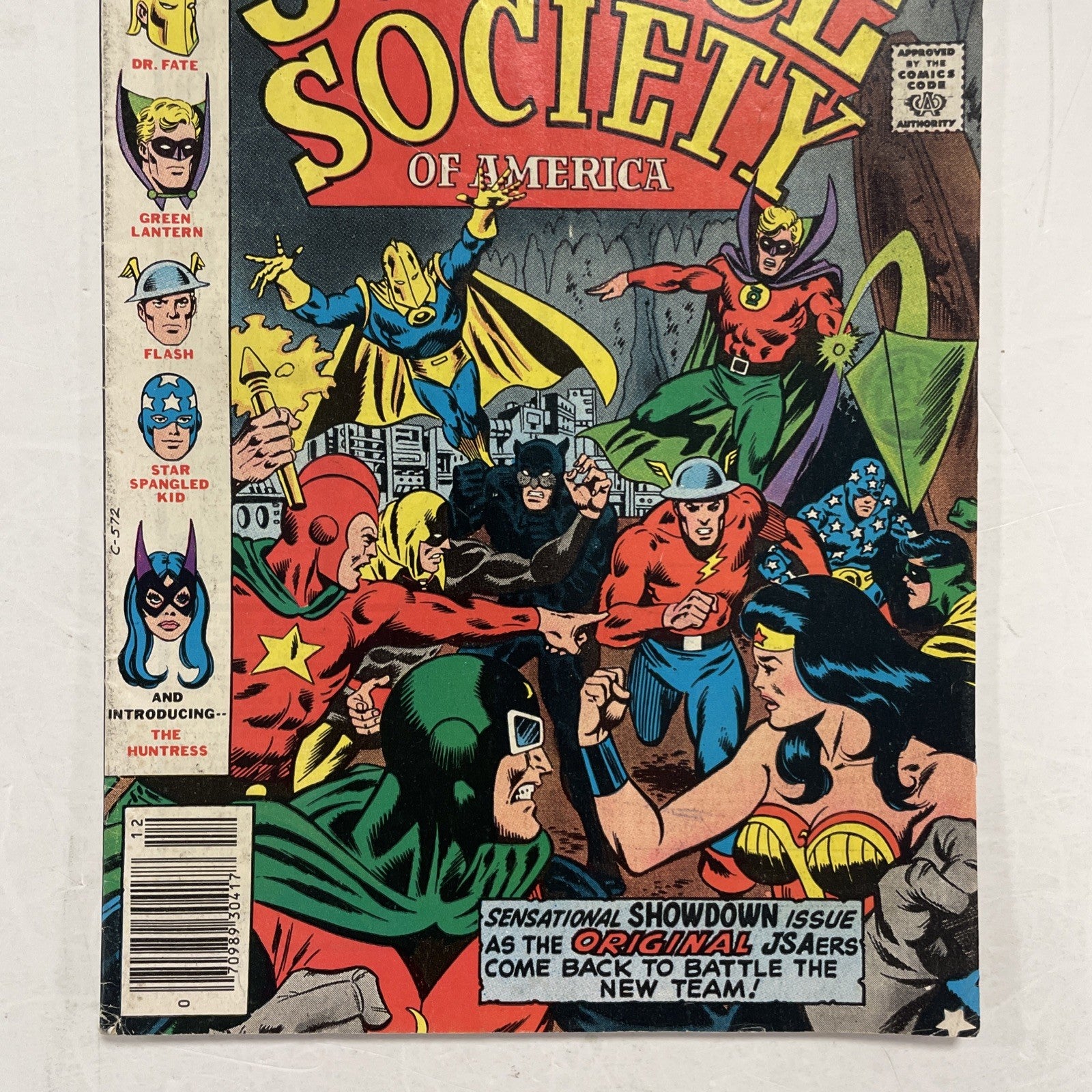 All-star Comics Presents Justice Society Of America #69 1977 VG+ 1st Huntress2