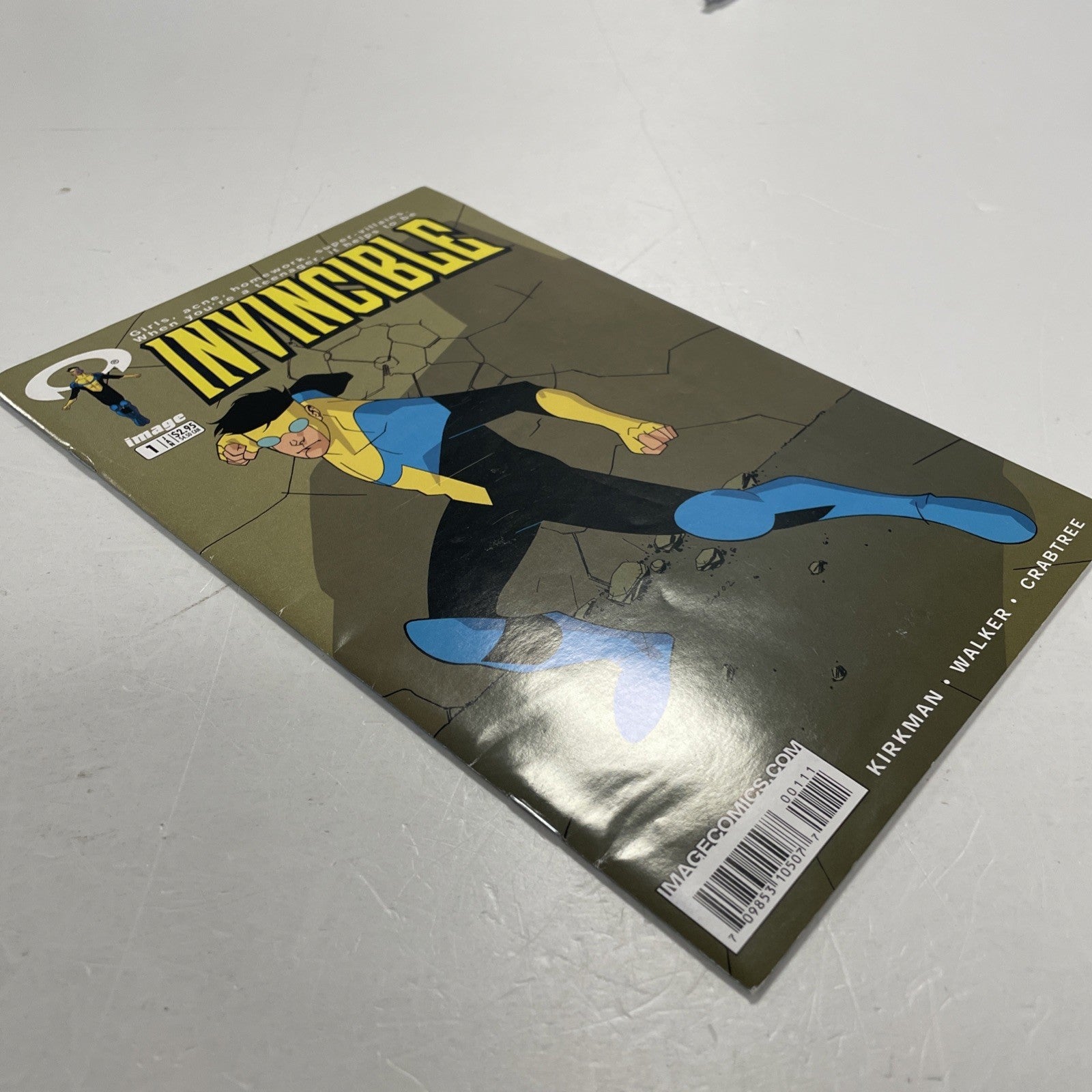 Invincible #1 2003 FN/VF 1st Printing 1st Invincible Omni-Man Atom Eve Image3